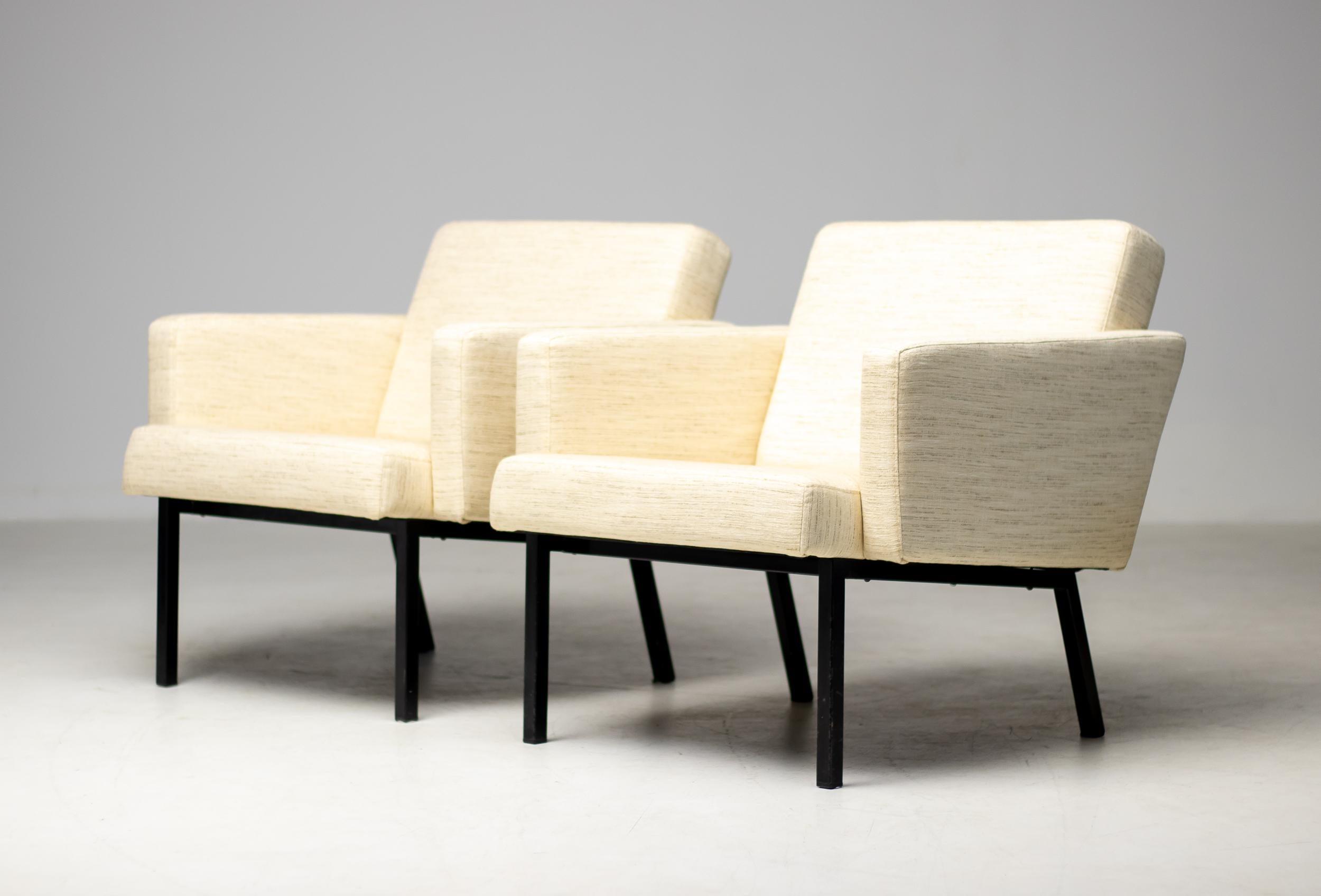 Mid-Century Modern Paire de fauteuils de salon en laine crème Martin Visser SZ48 en vente