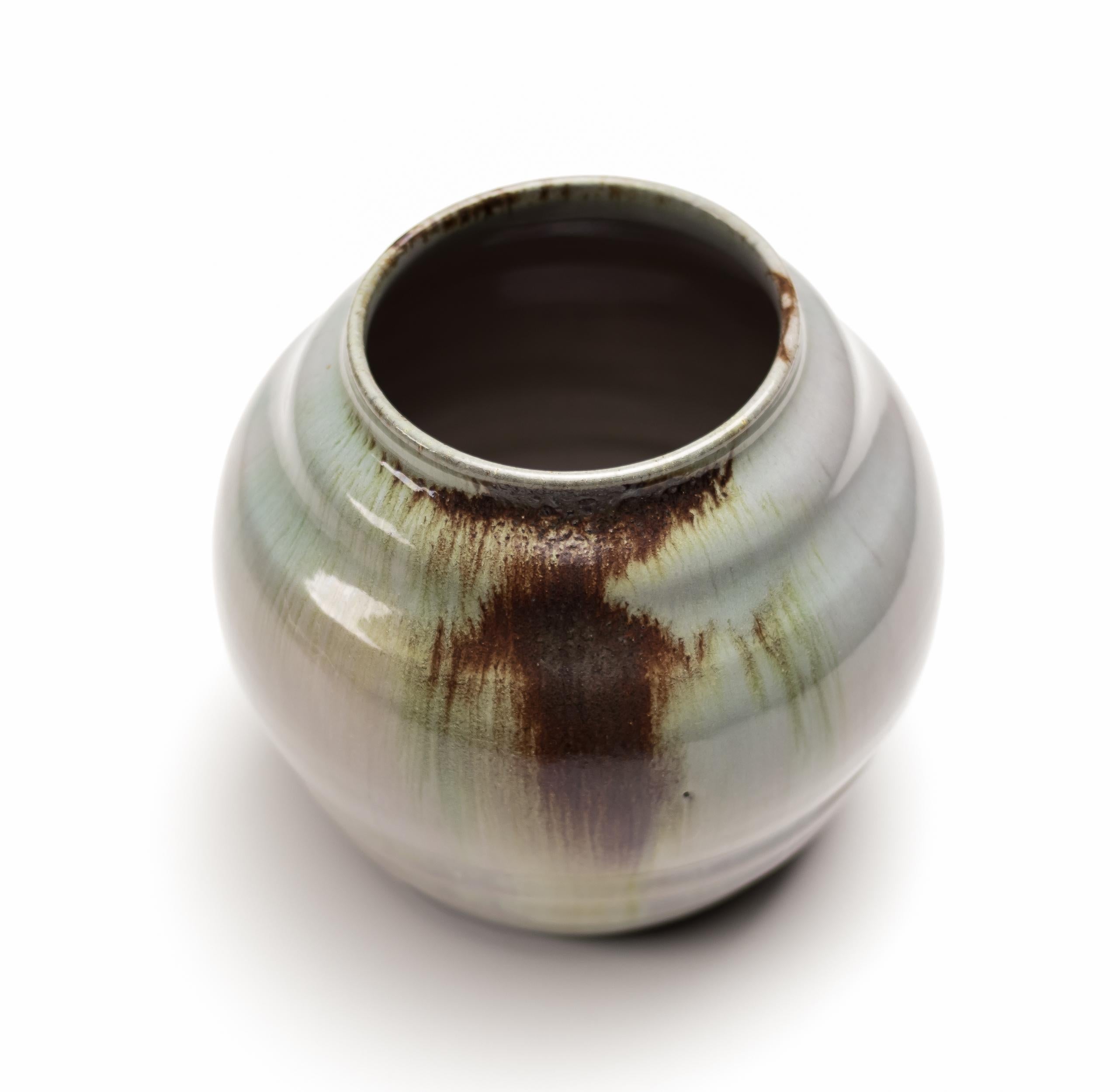 Rare Ceramic Vase by W.C. Brouwer, Netherlands, Early 20th Century For Sale 2