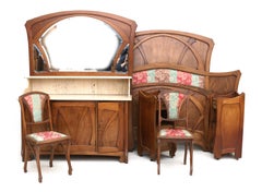 Suite da camera in stile Art Nouveau attribuita a Gustave Serrurier-Bovy, Belgio, 1900 circa
