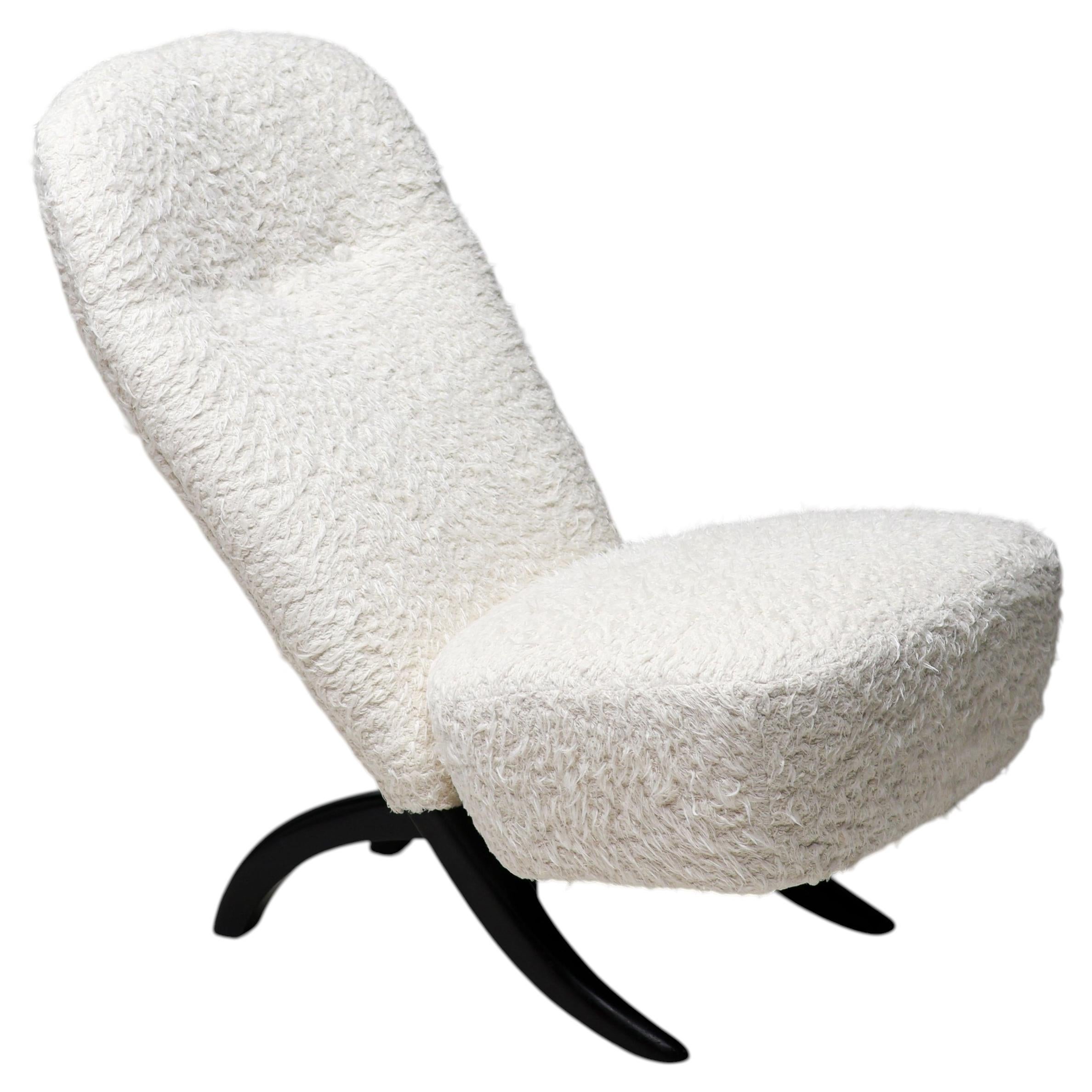 Theo Ruth for Artifort Black & White ‘Congo’ Lounge Chair, 1952, The Netherlands For Sale