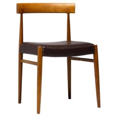Juego de seis sillas de comedor danesas de teca con asientos de Naugahyde marrón, Suecia, década de 1960