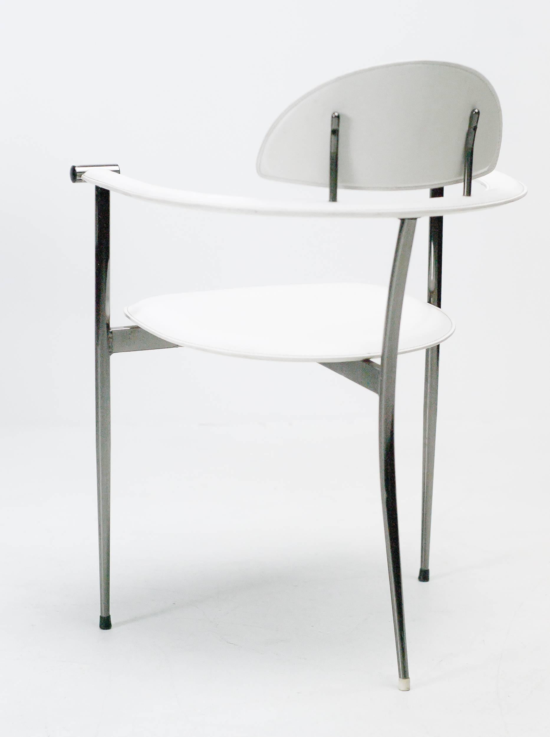 Original set of four white leather Stiletto chairs by Arrben, Italy.
Black chrome frame. Marked.
 

 