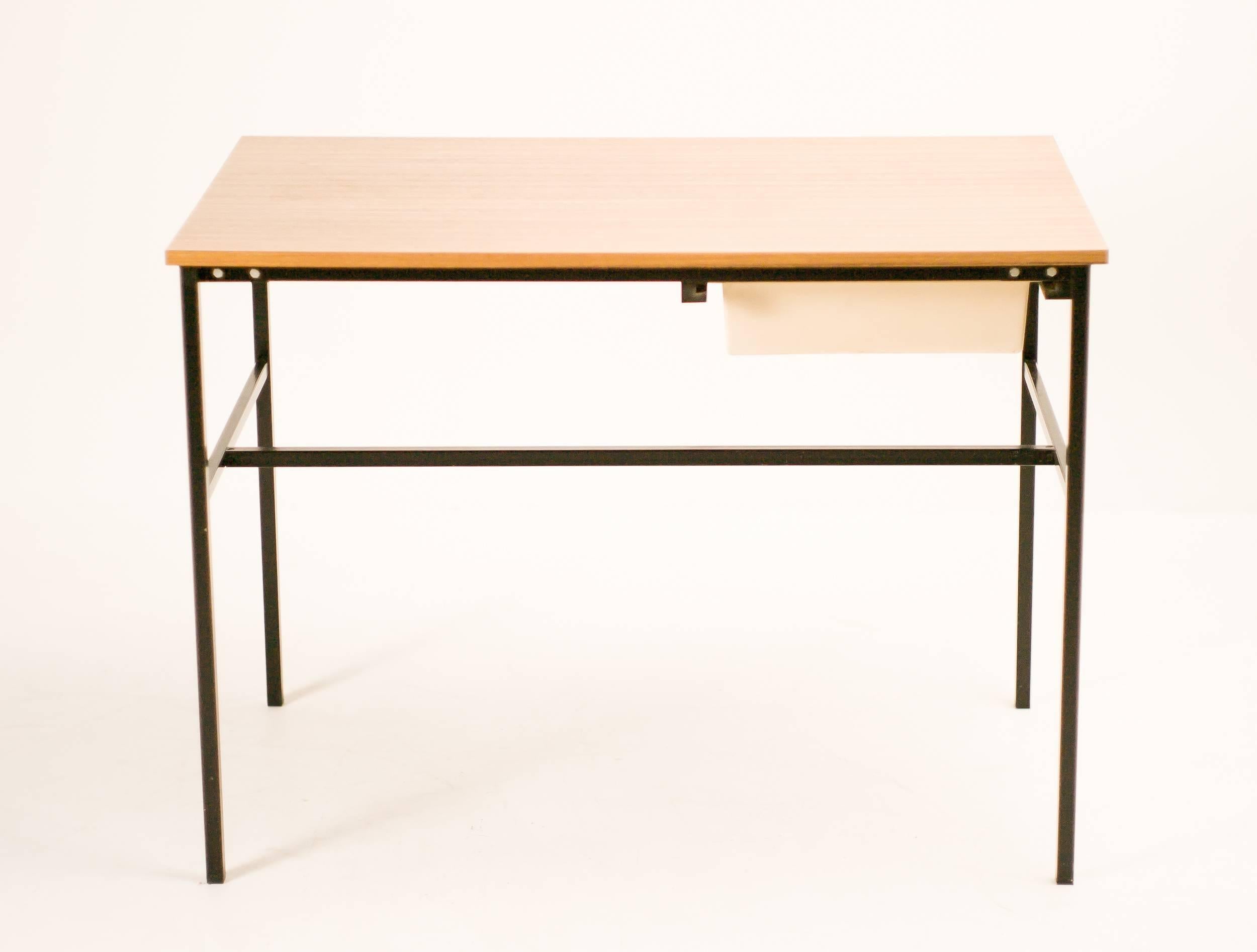 Enameled Delicate Minimalist Desk by Pierre Guariche for Meurop