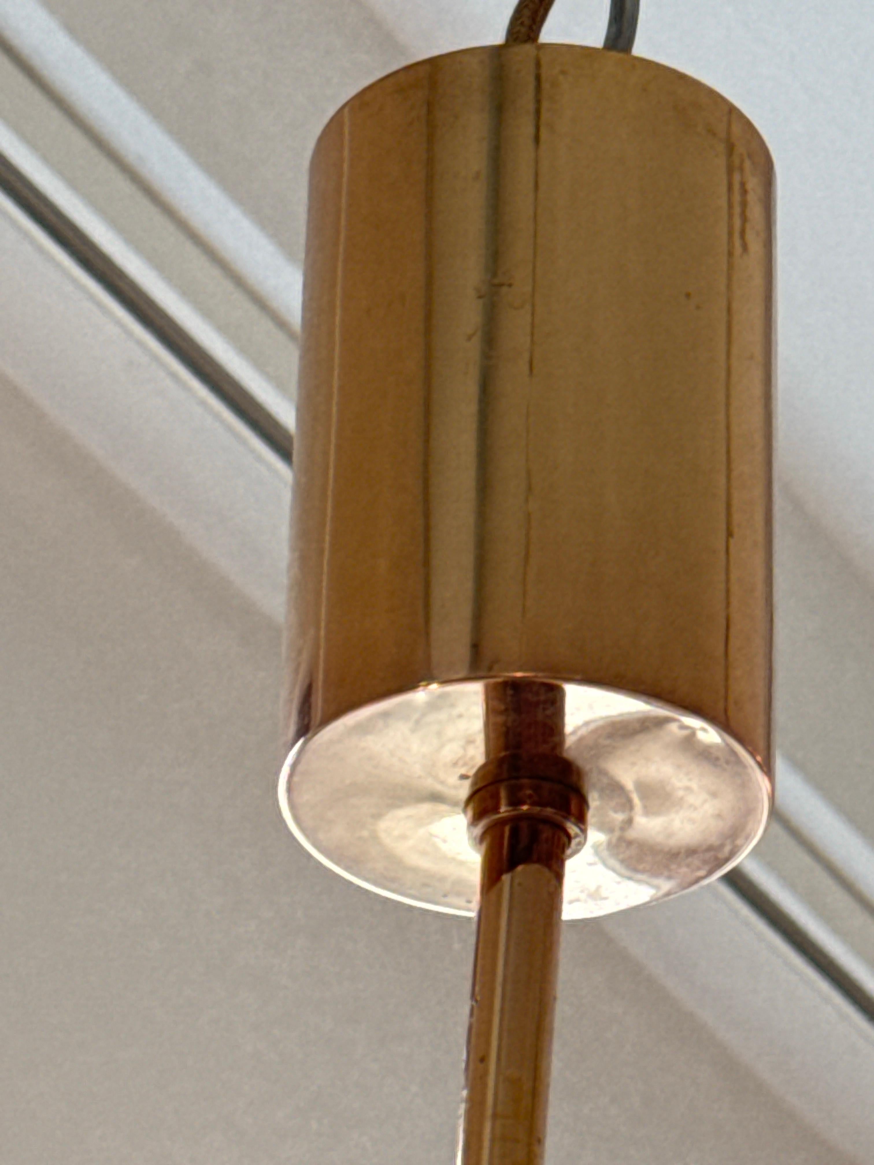 Grande lampadario Kalmar Ice in vetro e ottone in vendita 2