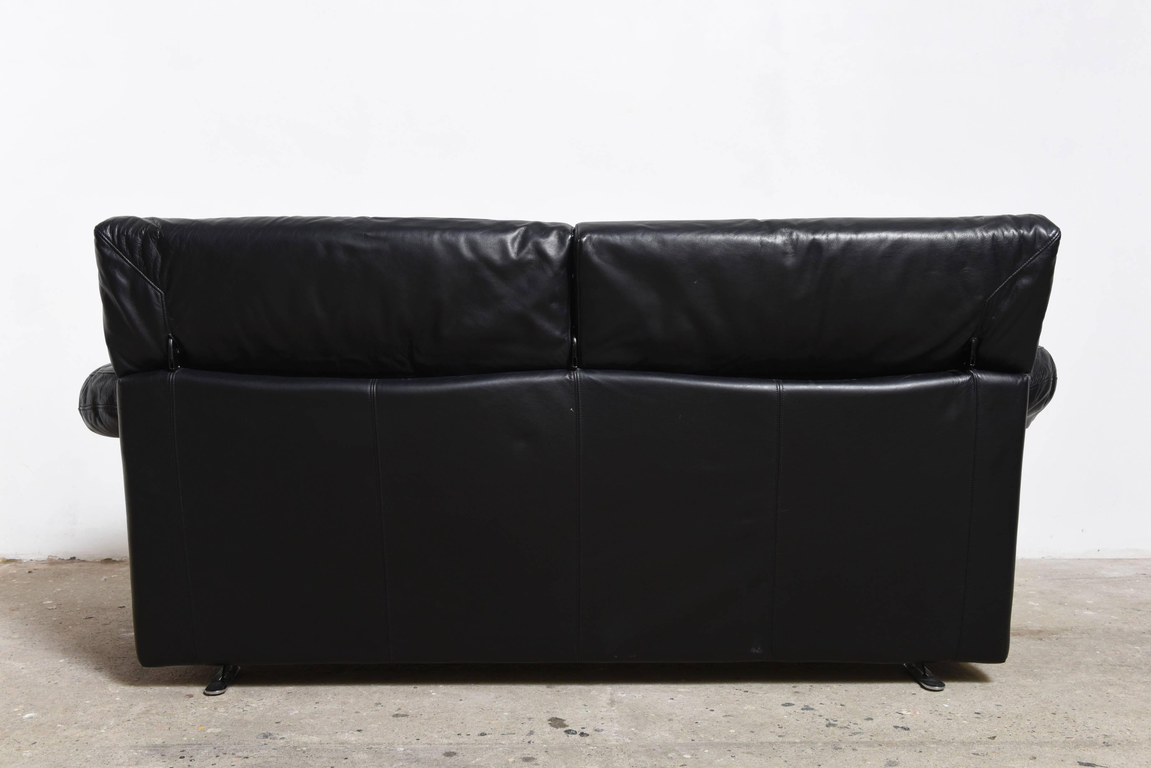 Modern Two-Seat, Sofa by Paolo Piva for B & B Italia In Excellent Condition In Antwerp, BE