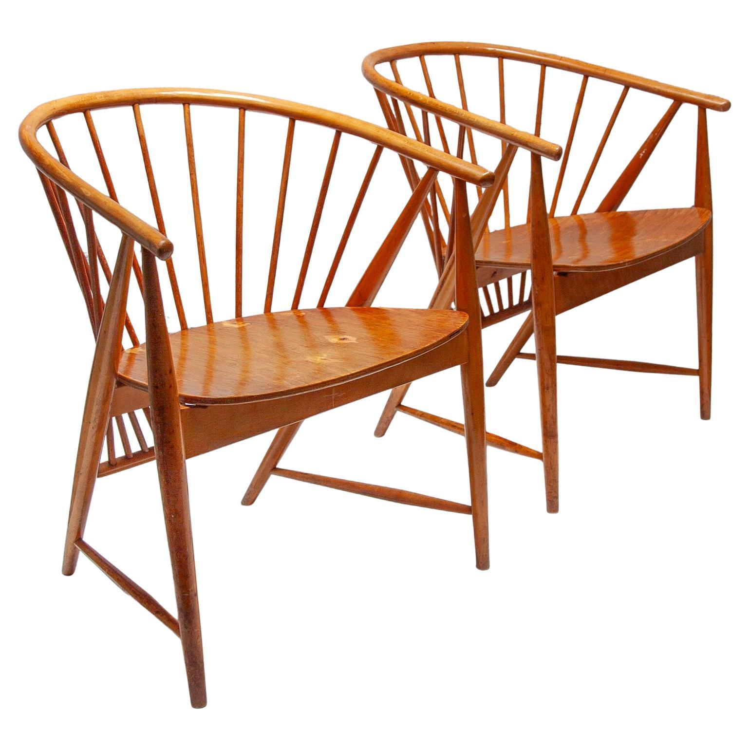Ensemble de deux fauteuils de salon modèle Sun Feather de Sonna Rosen, Suède