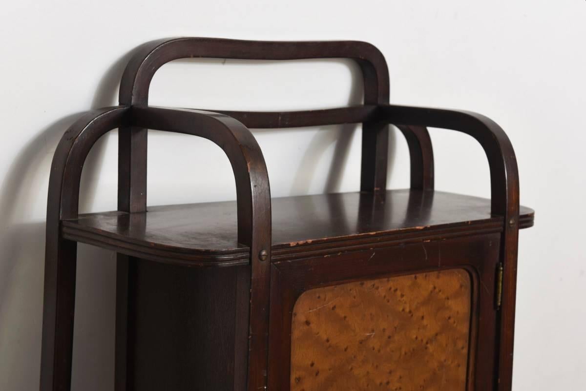 Art Nouveau Wall Cabinet Vienna Secession Gebruder Thonet Company, Austria In Good Condition In Antwerp, BE