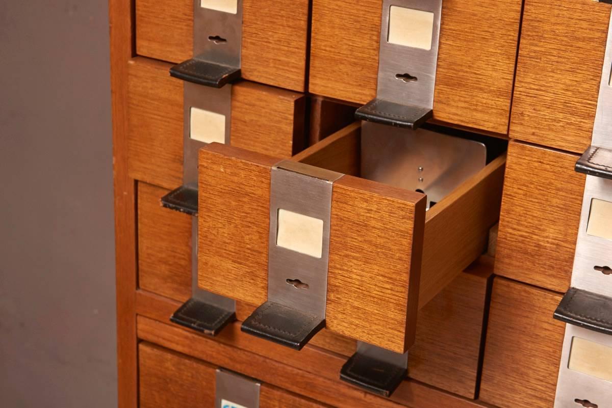 Belgian Massive Oak Cabinet with Drawers Designed by Kunstwerkstede de Coene For Sale