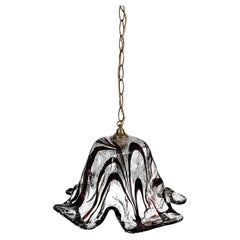 Superbe suspension en verre de Murano de style « Mid-Century Modern » signée Carlo Nason