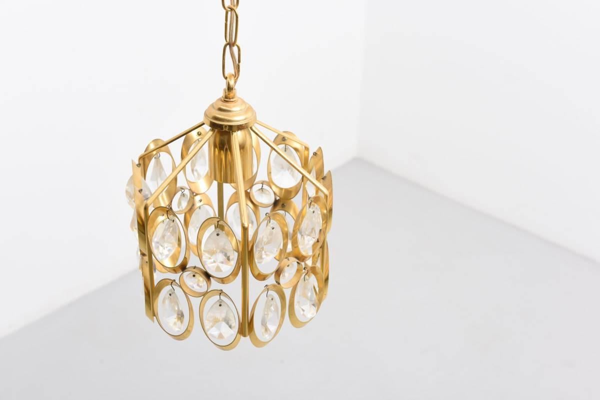 Doré Très grand lustre à bijoux conçu par Palwa en vente