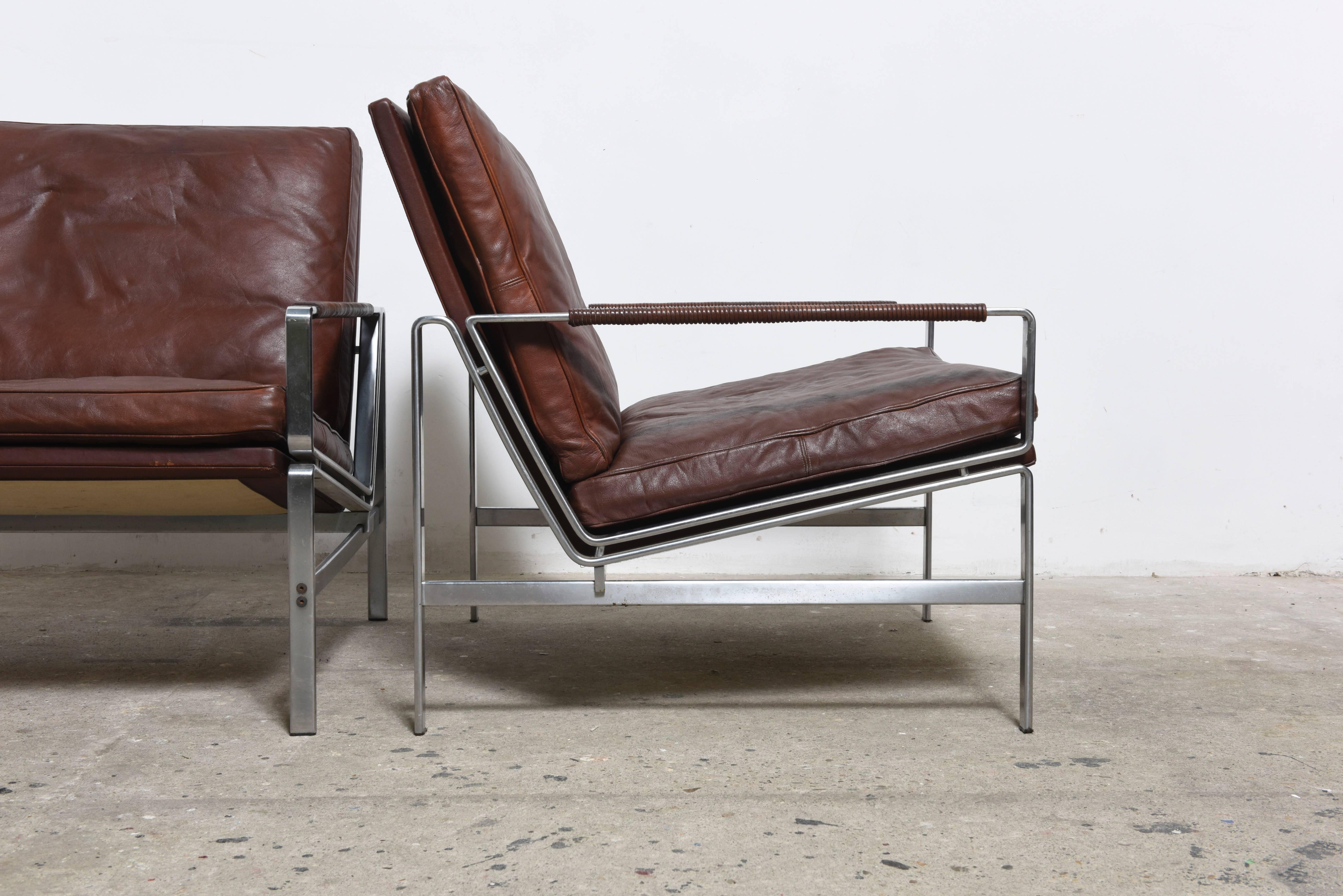 Scandinavian Modern Pair of PK 6720 Lounge Chairs by Fabricius & Kastholm for Kill International