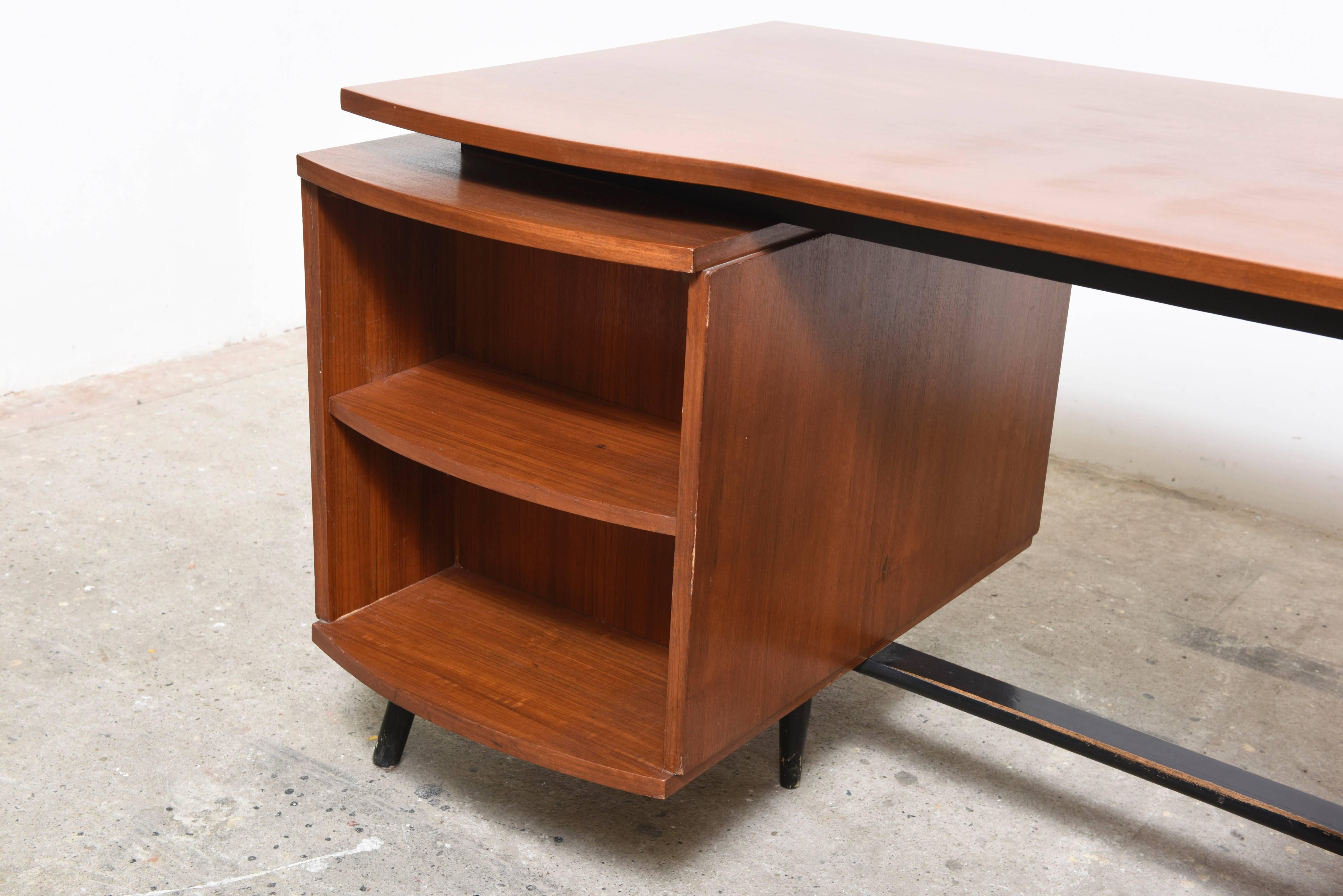 Mid-Century Modern Alfred Hendrix 1950s Desk for Belform