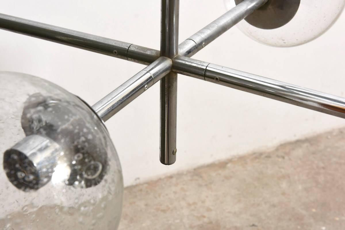 Hand-Crafted Large Sputnik Chrome Light Fixture with 12 Big Clear Glass Globes, by Kinkeldey