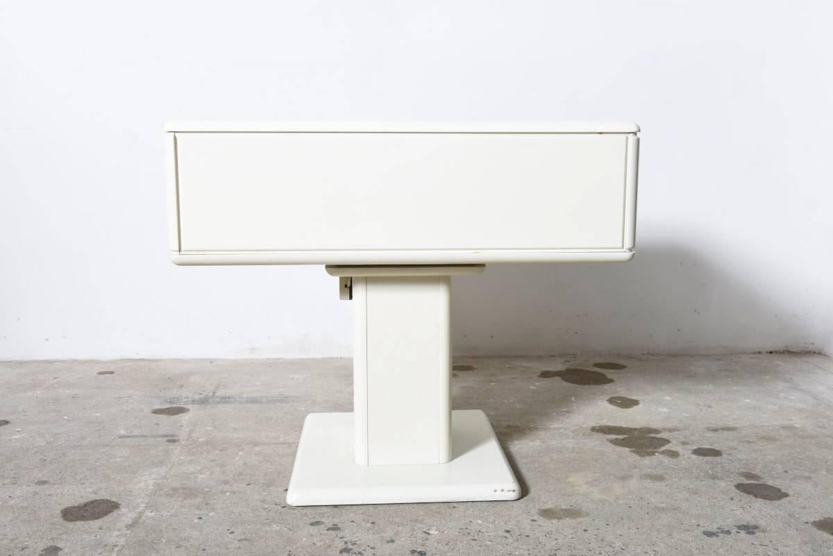 Mid-Century Modern Adjustable White Counter Display, Vanity Table, Made in Italy