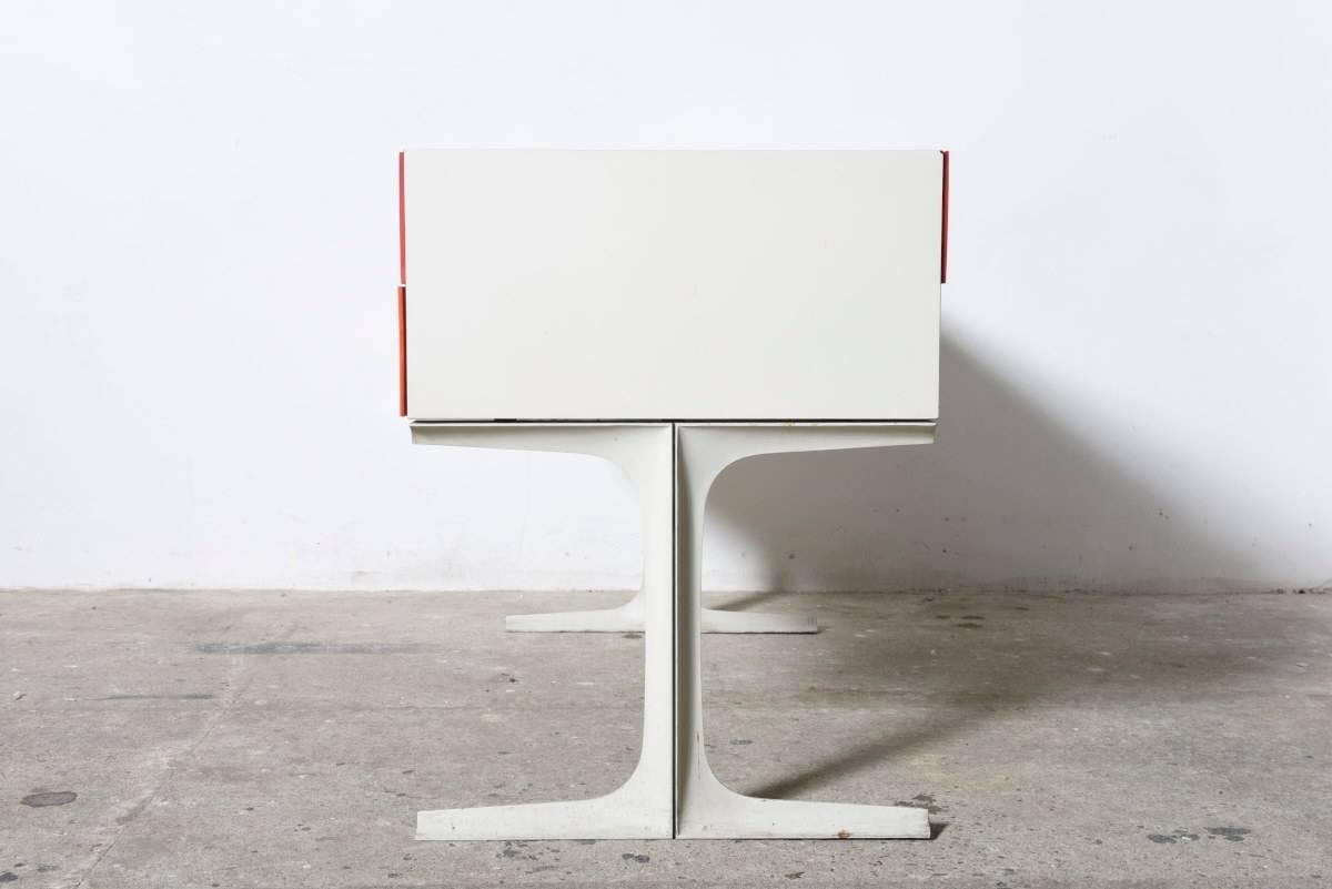 Iconic Raymond Loewy Red, Orange Free Standing Low Two-Sided Cabinet In Excellent Condition In Antwerp, BE