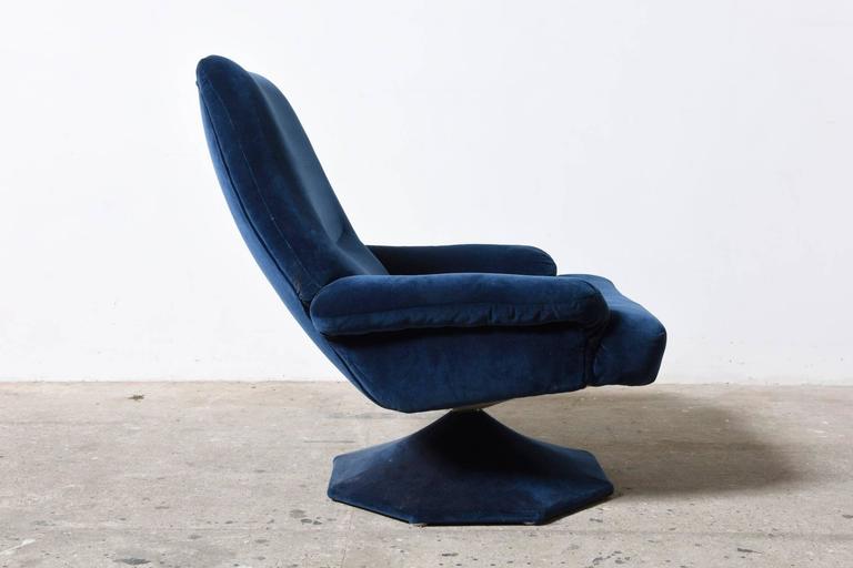 Original Blue Velvet Swivel 1960s Lounge Chair at 1stDibs