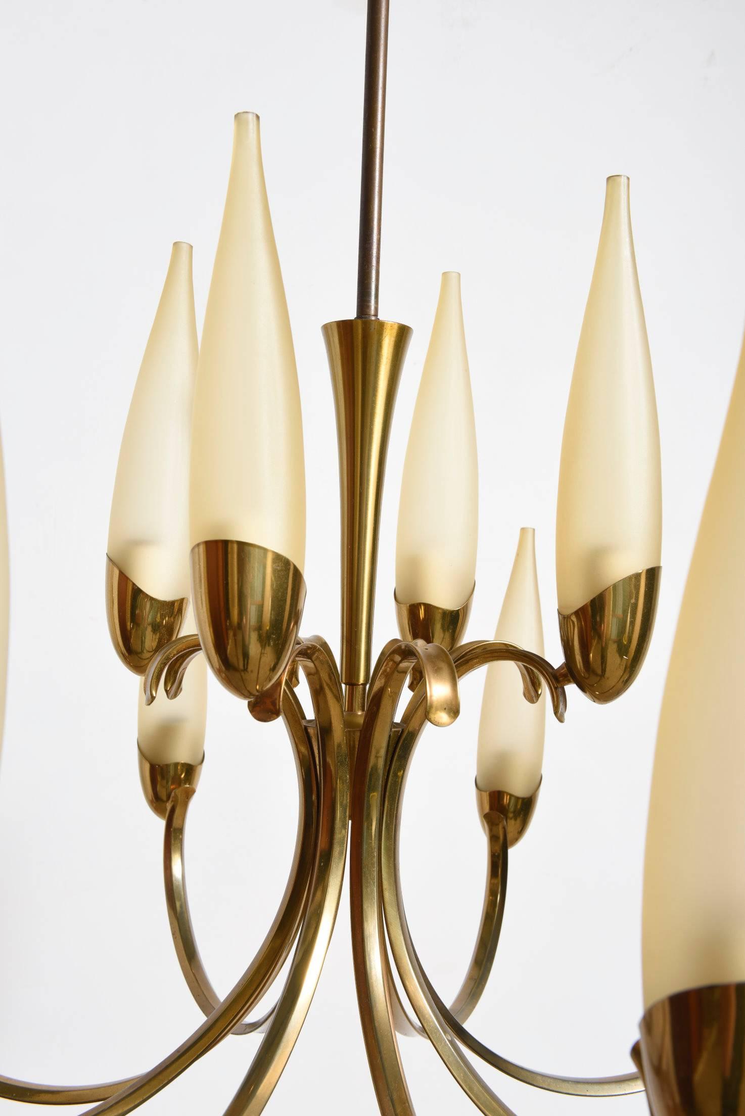 Large Stilnovo Style Brass Sputnik Chandelier, 1950s, Modernist Design In Good Condition In Antwerp, BE