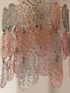 Large Murano Tricolor "Kalmar" Blatt Textured Glass, Brass, 1960s Chandelier