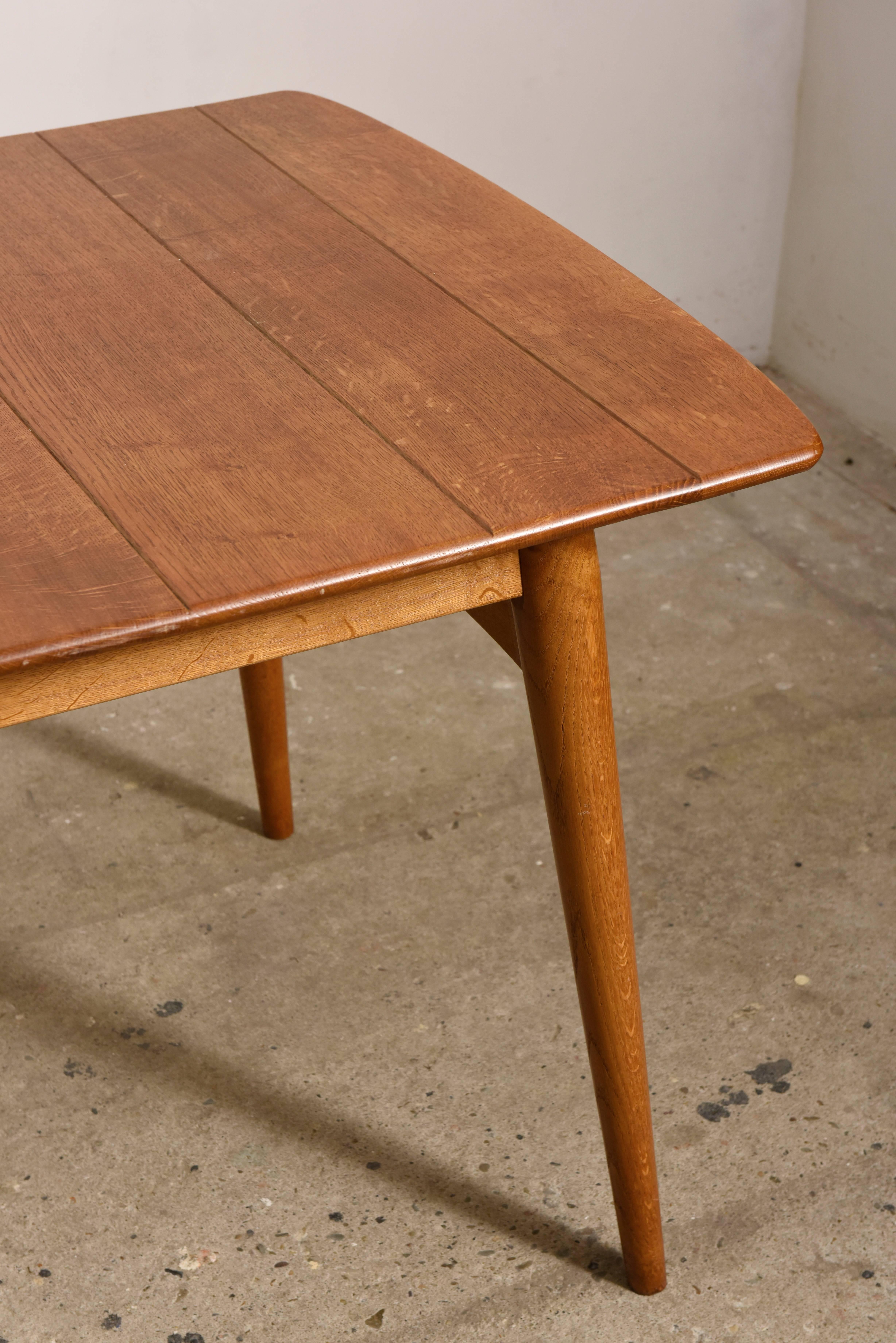Elegant Rare Rectangular Solid Teak Dining Table, Denmark 1950s In Excellent Condition In Antwerp, BE