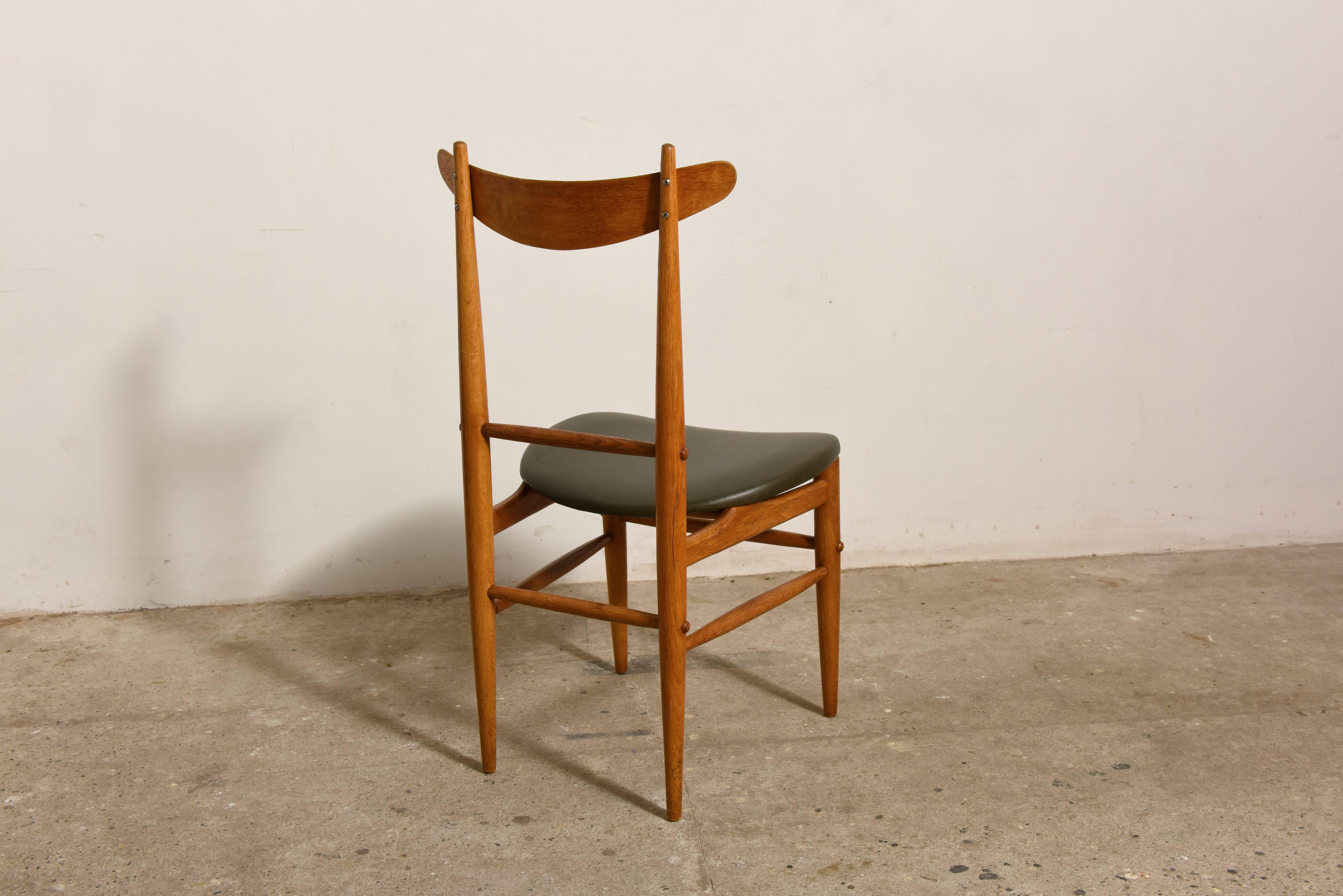 Rare 1950s Set of Six Solid Teak Heigh Back Dining Chairs, Denmark In Excellent Condition In Antwerp, BE