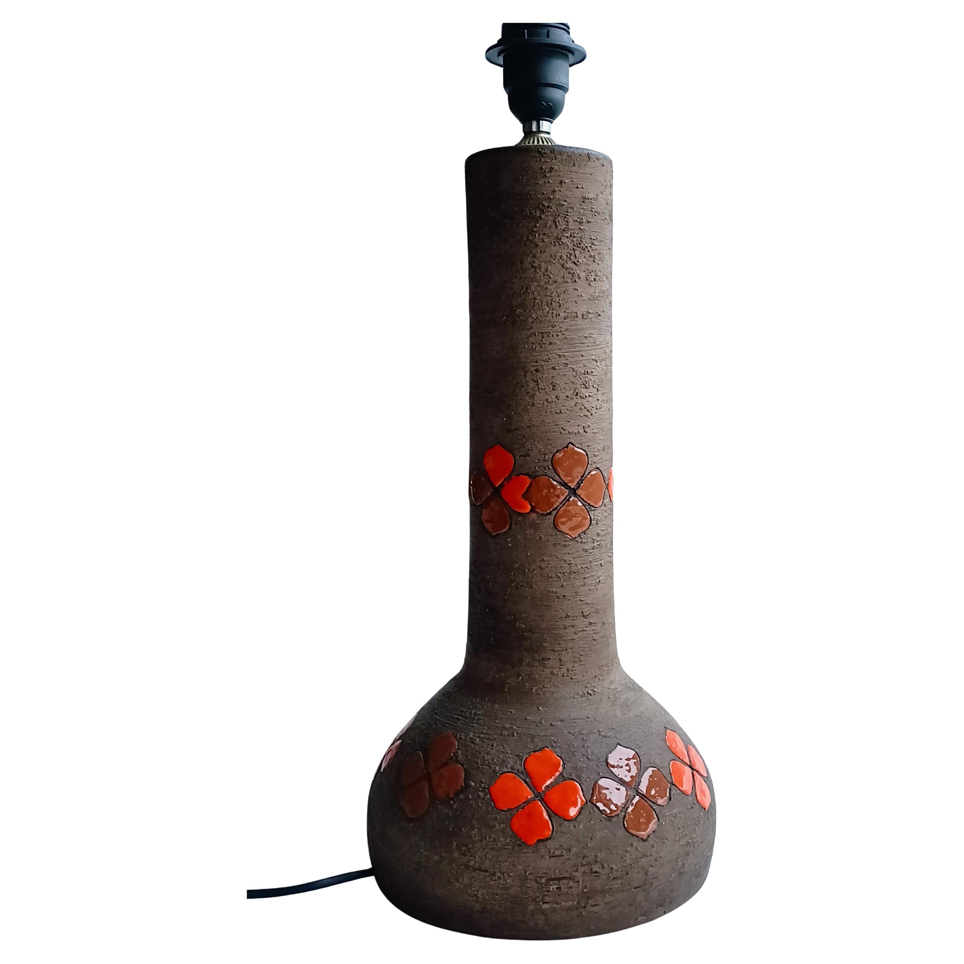 Lampada da tavolo in ceramica brutalista Quadrifoglio Decor, Italia 1960, di Bitossi Aldo Londi In condizioni ottime a Valencia, VC