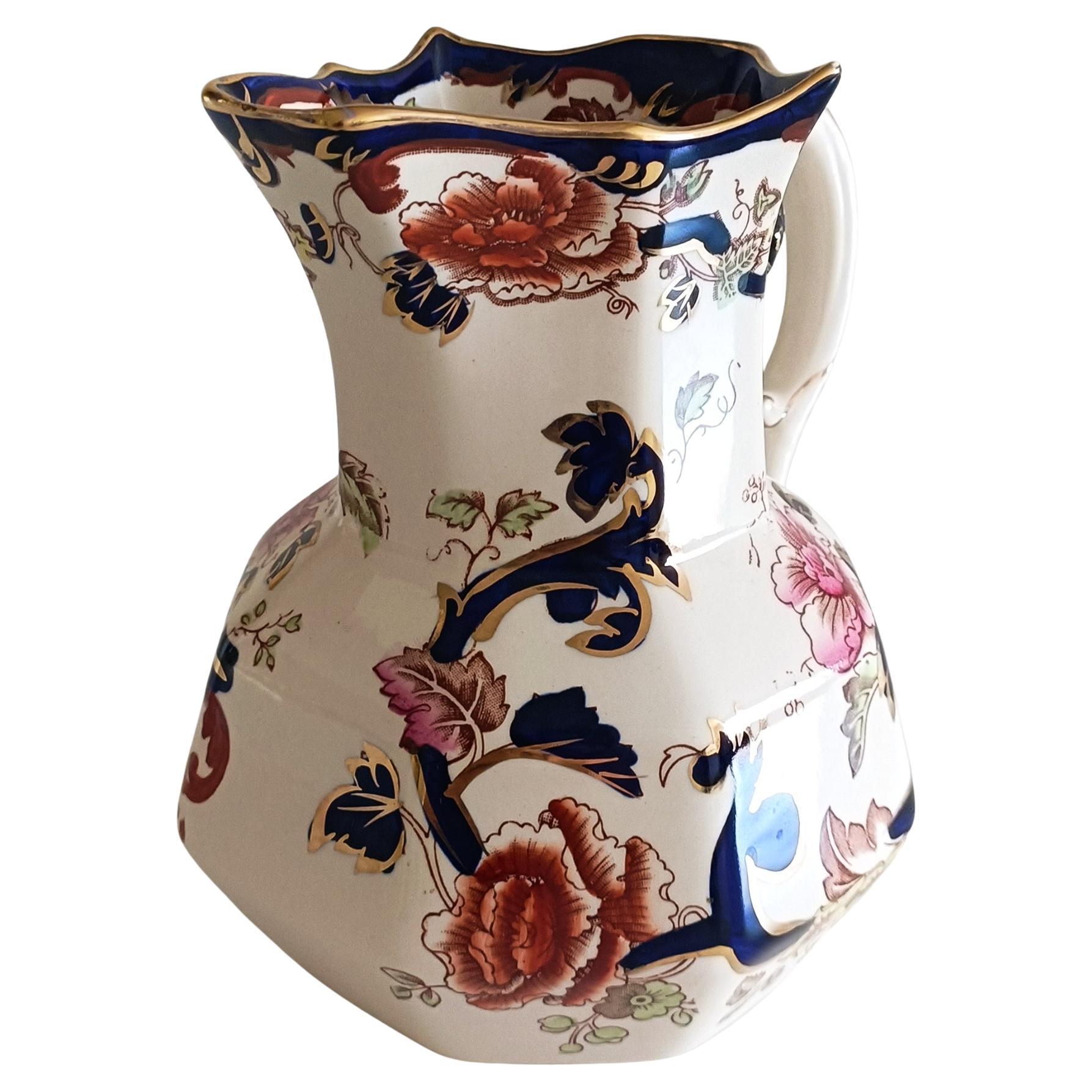 Jarra de porcelana decorada a mano Mason's Ironstone China, Inglaterra Mediados del S. XX en venta 2