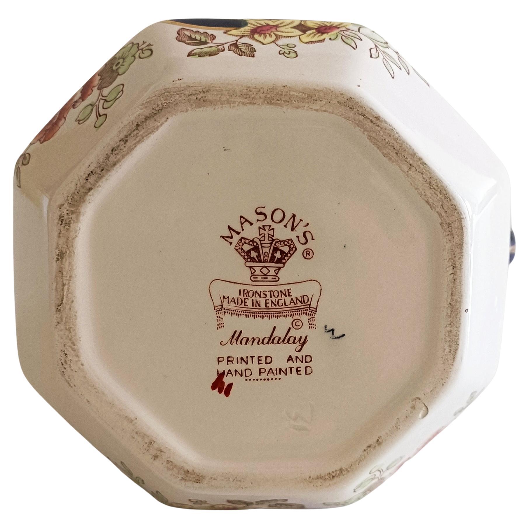 Jarra de porcelana decorada a mano Mason's Ironstone China, Inglaterra Mediados del S. XX en venta 7