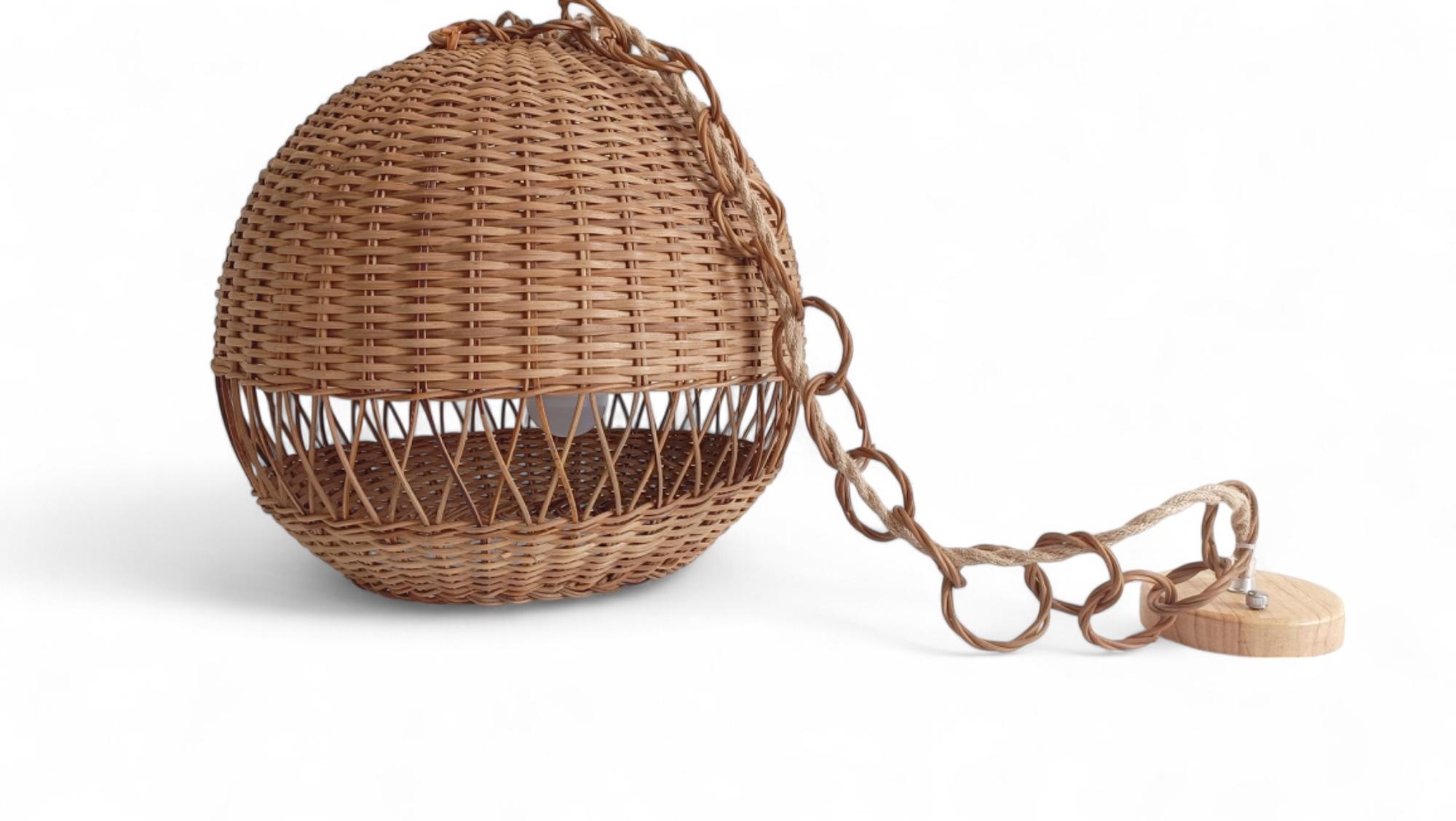 Spanish Rustic Midcentury Wicker Pendant Lamp, Handmade in Spain c. 1970s For Sale