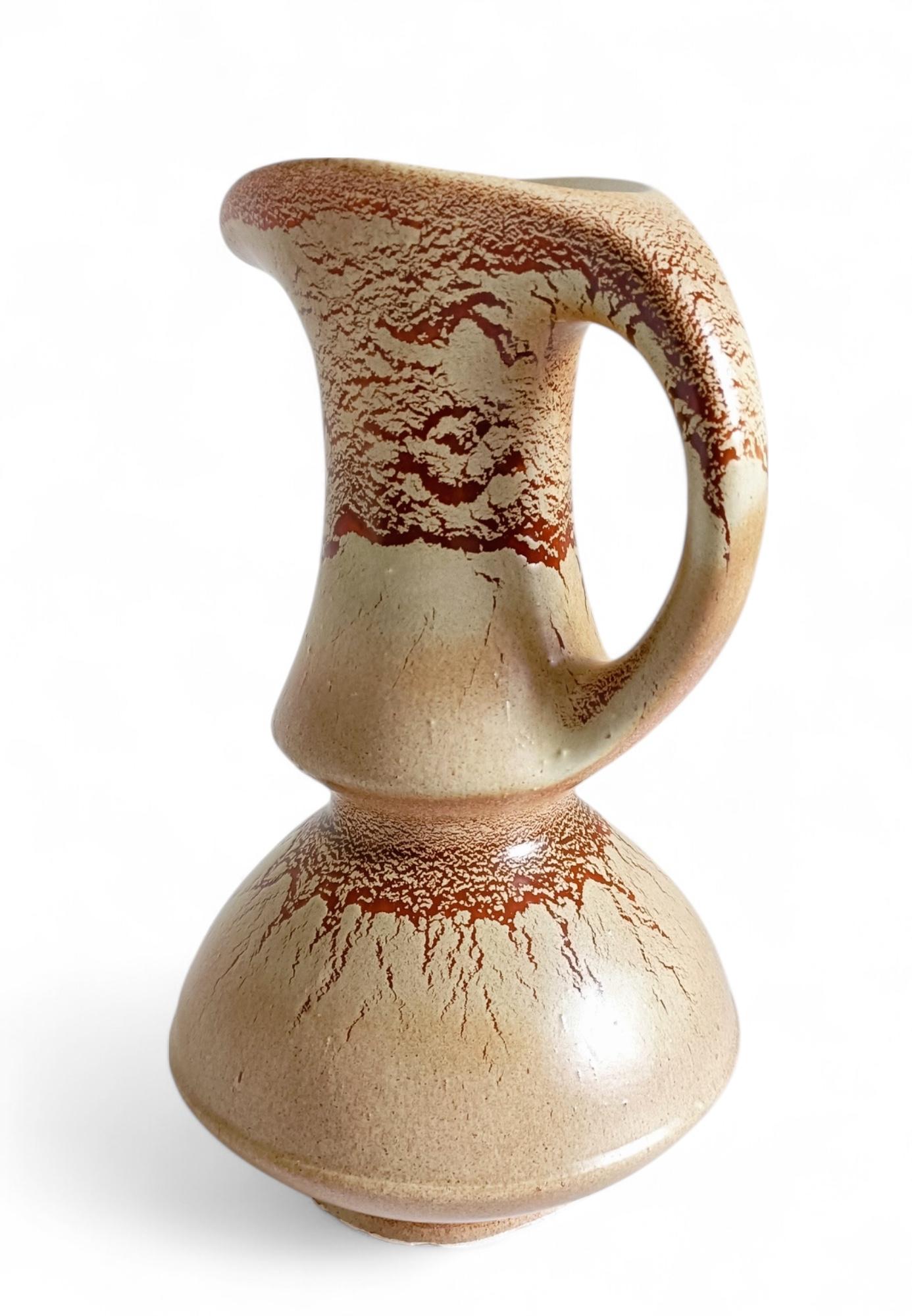 Vaso a brocca in ceramica di metà secolo firmato Bertoncello by Roberto Rigon, Italia, anni '60 In condizioni buone in vendita a Valencia, VC