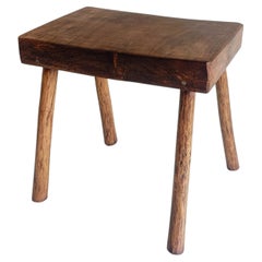 Table d'appoint ou tabouret rustique européen en bois massif