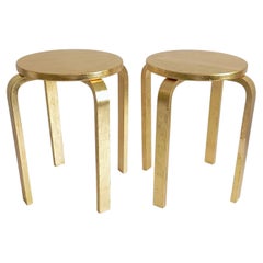 Taburetes IKEA Frosta de los años 90, al estilo de Alvar Aalto, recubiertos de pan de oro