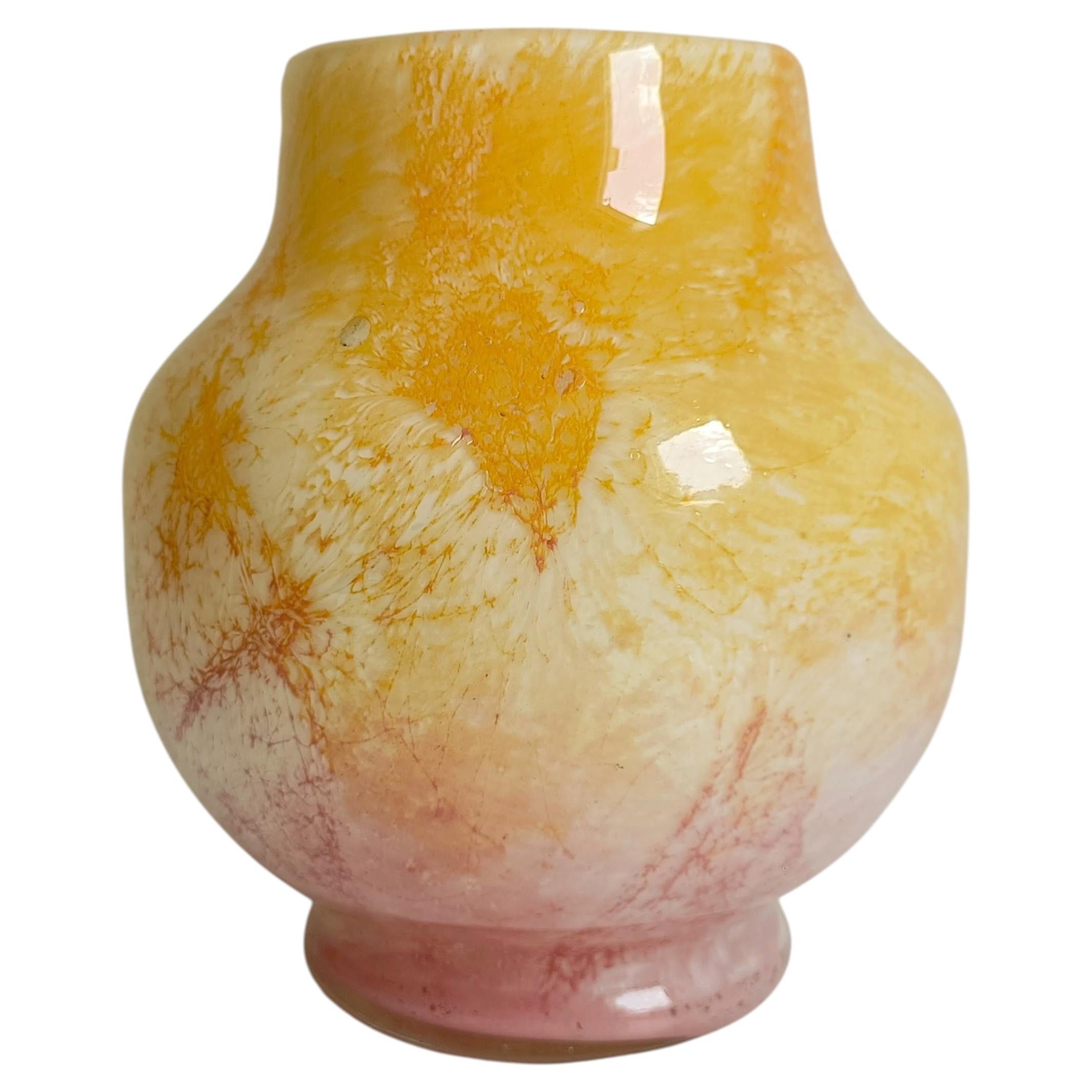 Cristallerie de Clichy French Art Glass Vase, Belle Époque, circa 1900 For Sale