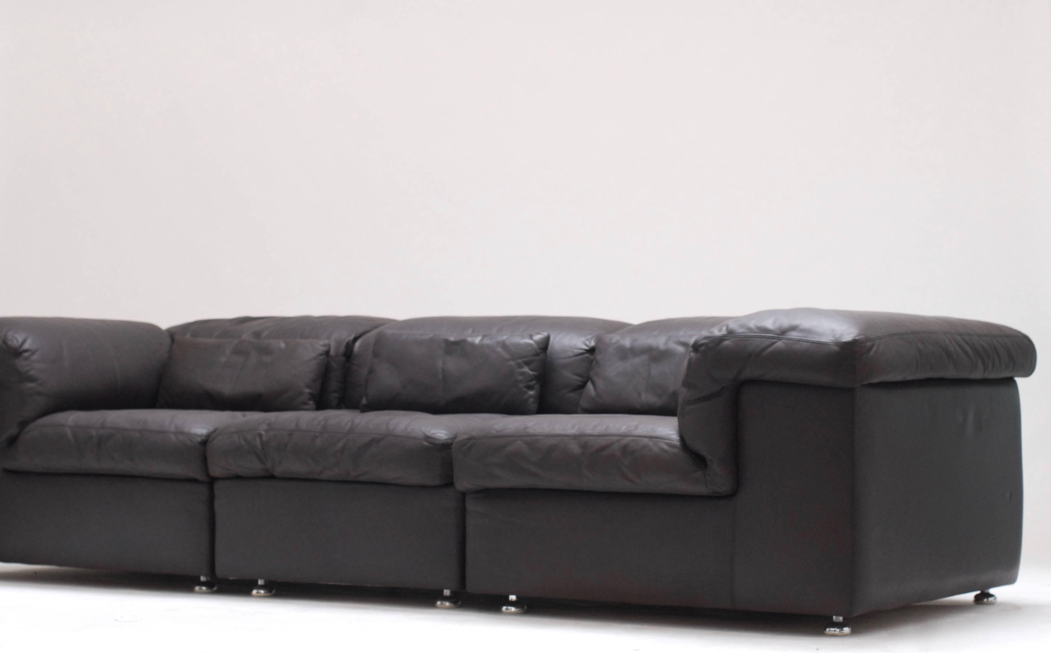 Modern 1970s Large Sofa by Durlet Model Jumbo
