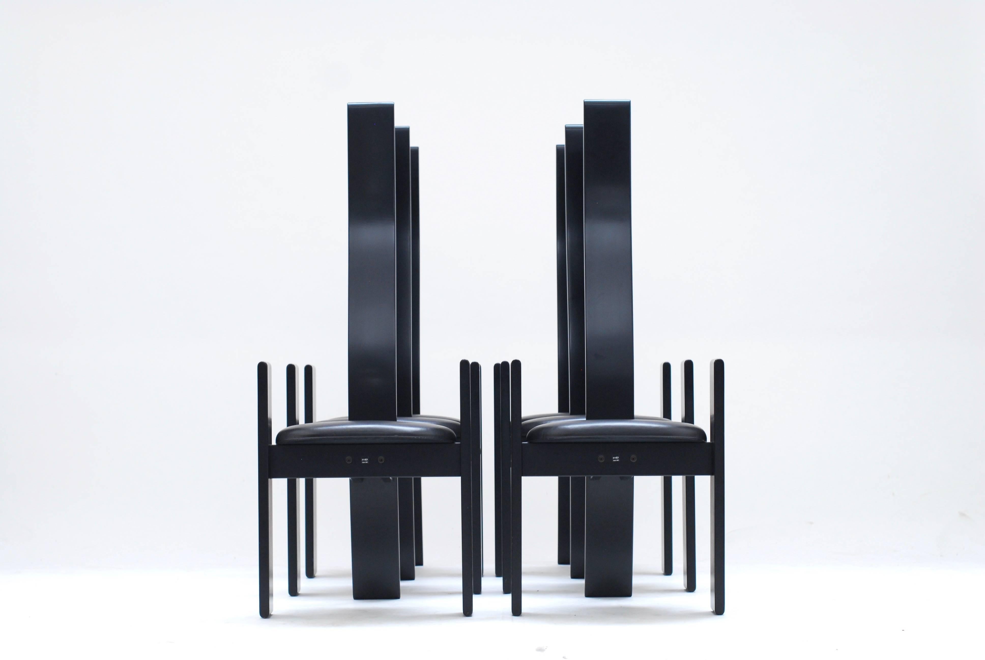 Lacquered Set of Six Golem Chairs 1969 by Vico Magistretti for Poggi For Sale