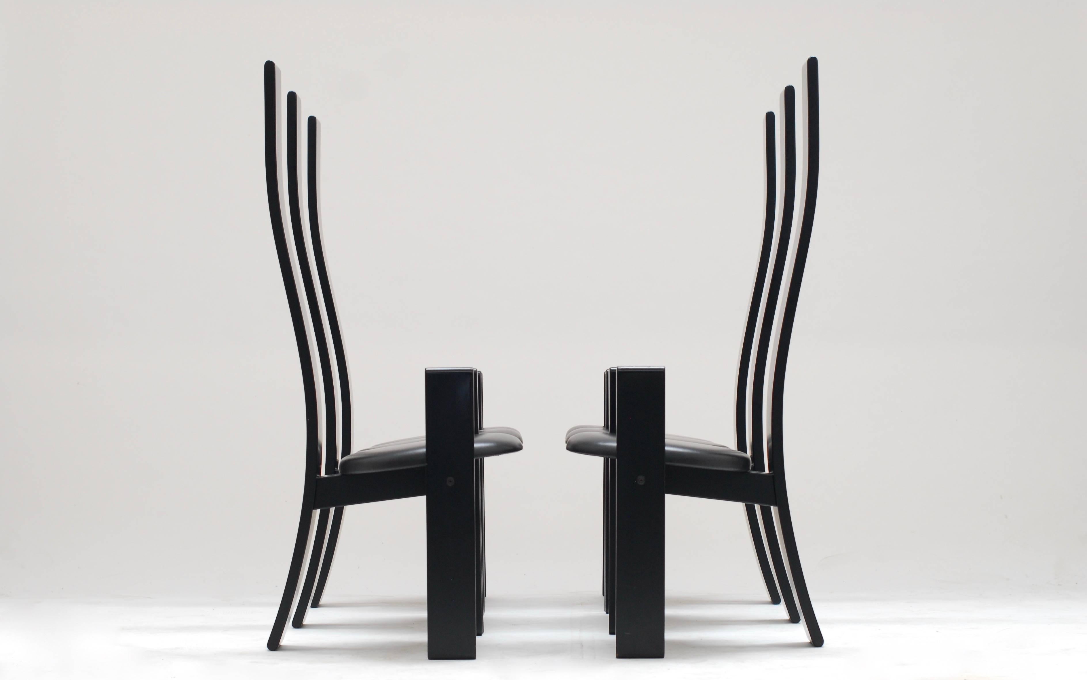 Mid-20th Century Set of Six Golem Chairs 1969 by Vico Magistretti for Poggi For Sale