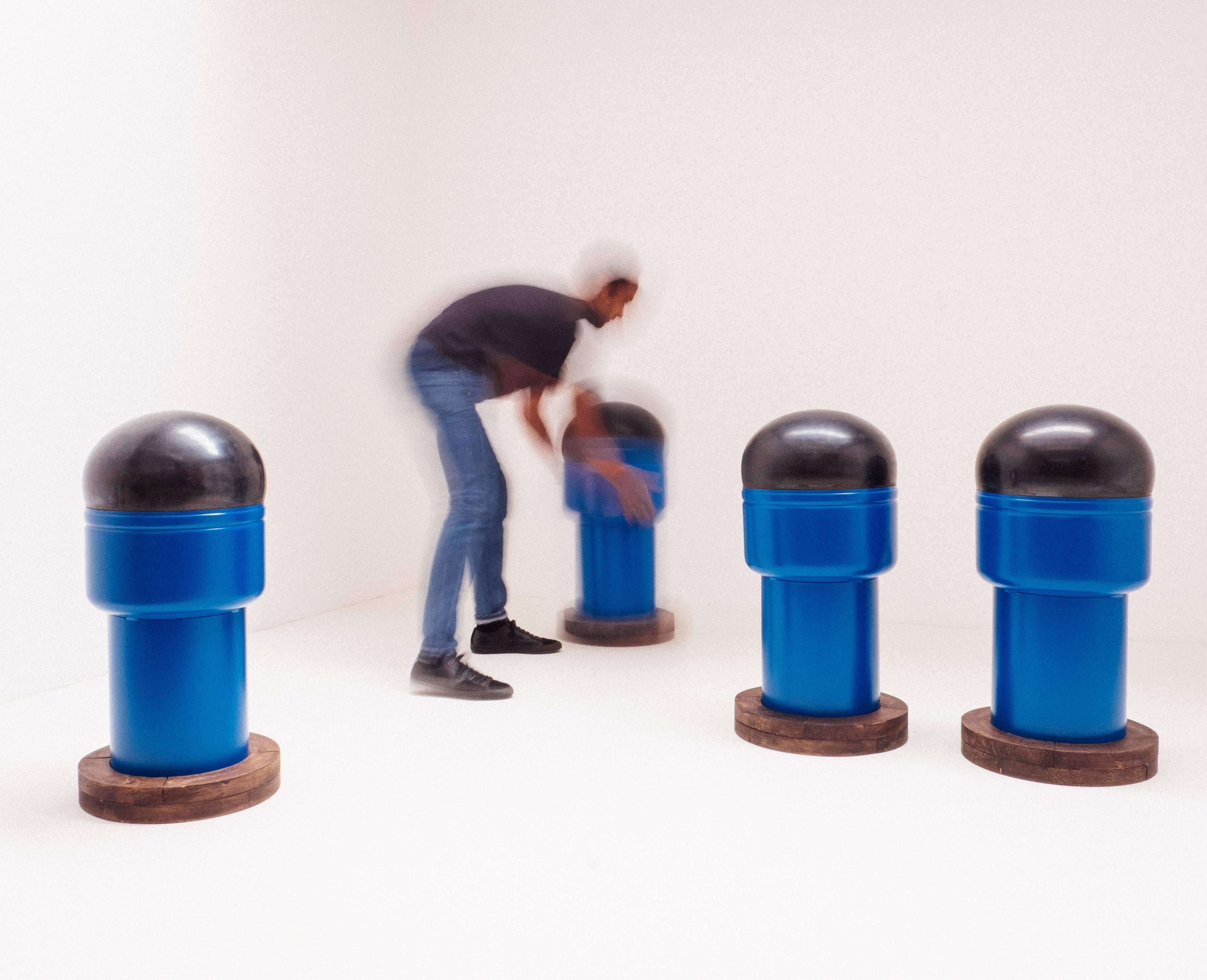 Set of four metal pop art bar chairs with an inflatable gummi ball as seating surface. They are highly decorative and most important comfortable. The height can be adjusted by inflating or deflating air.
The rather radical pop art approach combined