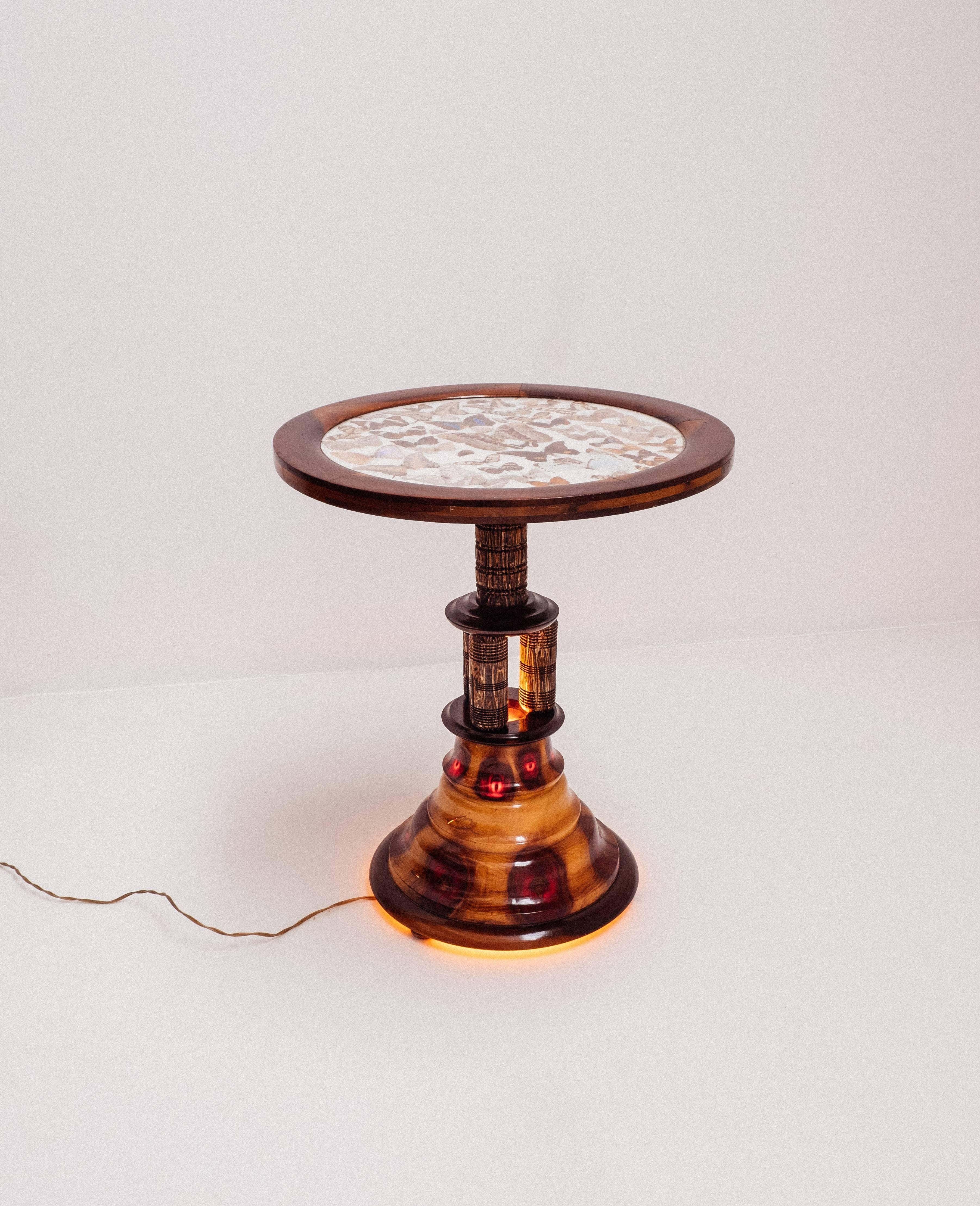 Mid-20th Century 1930 Art Deco Illuminated Brazil Gueridon or Side Table For Sale