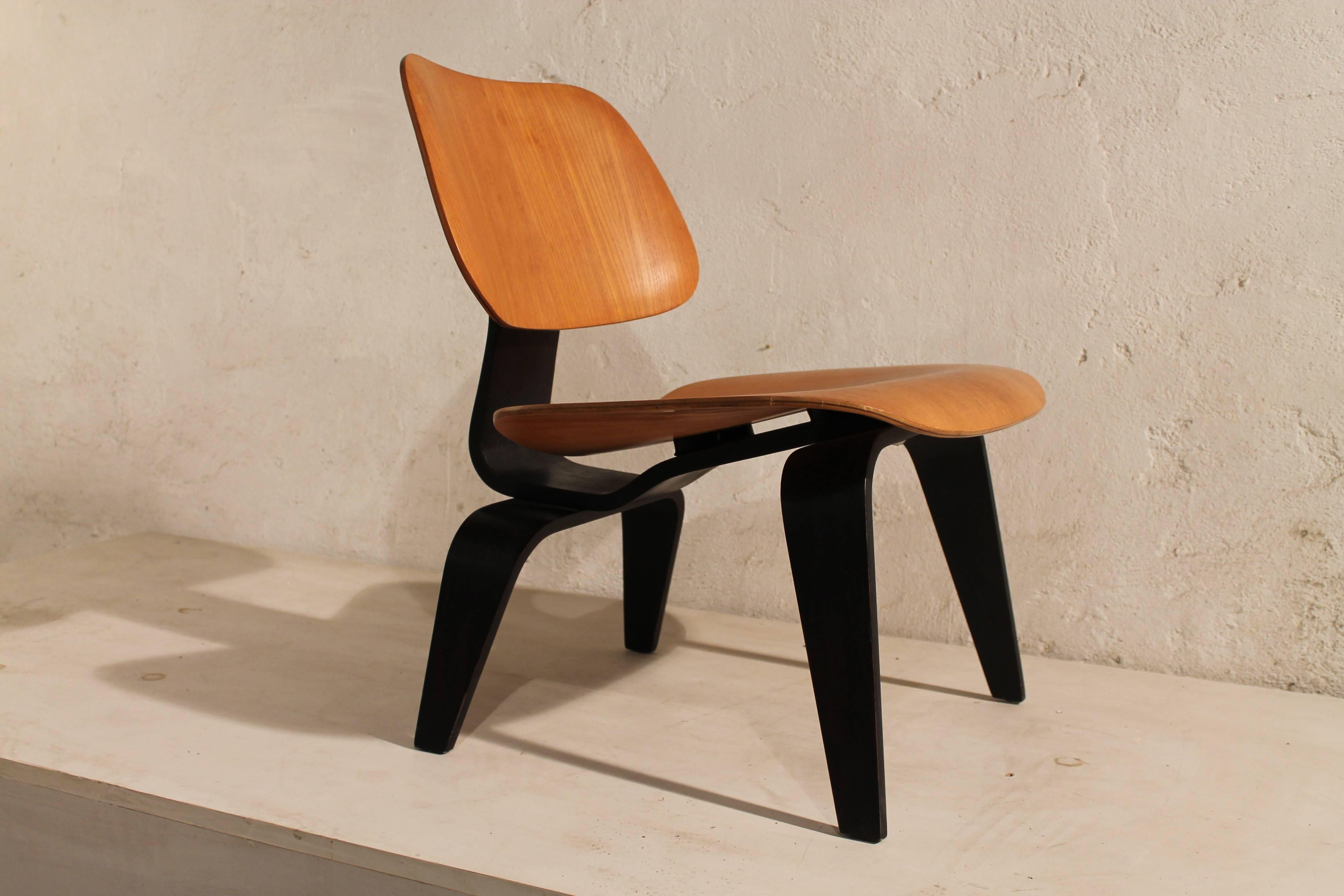 American LCW Chair by Eames for Evans, 1947, USA
