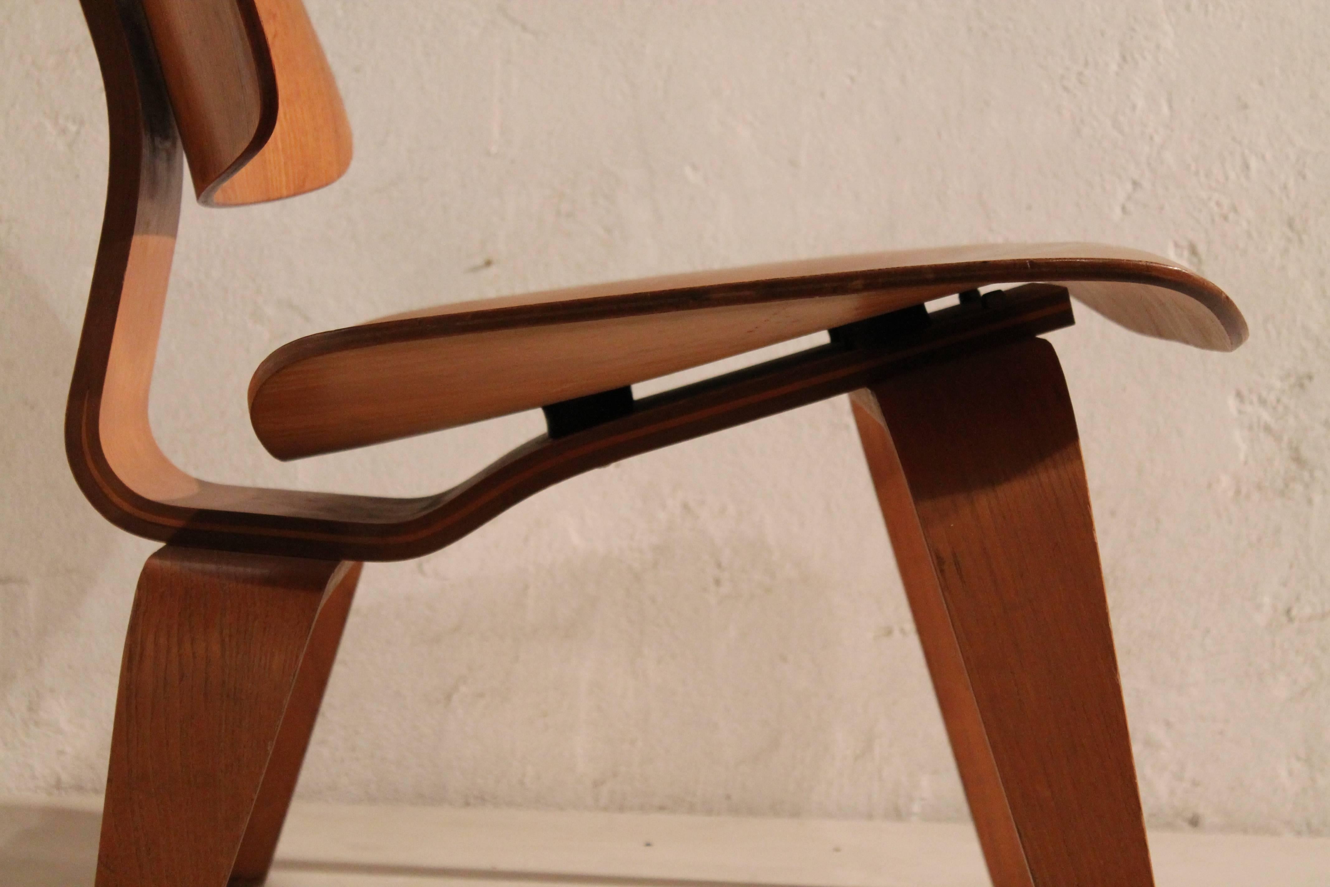 LCW chair by Eames for Herman Miller, 1950s.

Good original condition.
