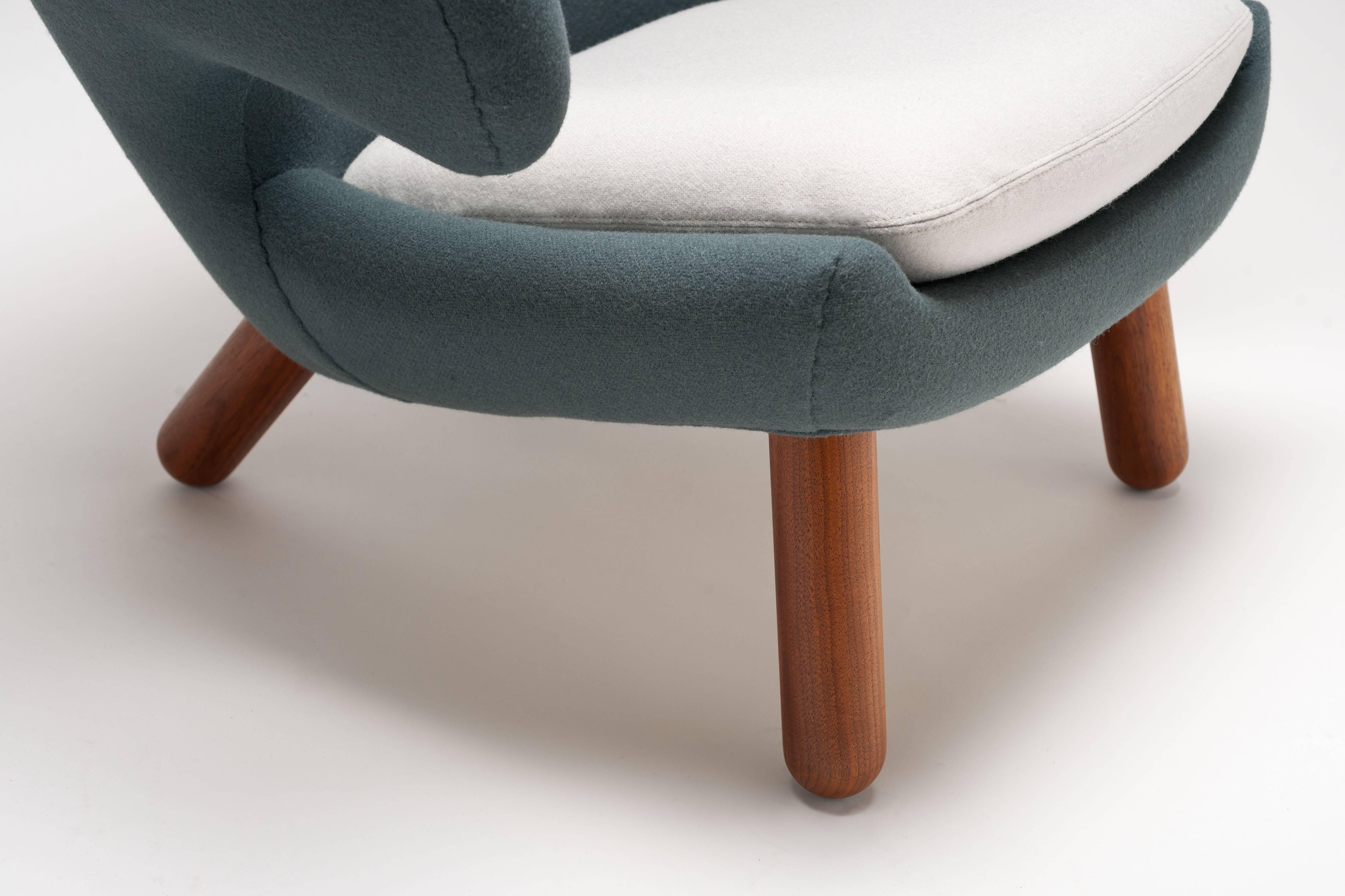 Scandinavian Modern Pelican Chair by Finn Juhl for One Collection