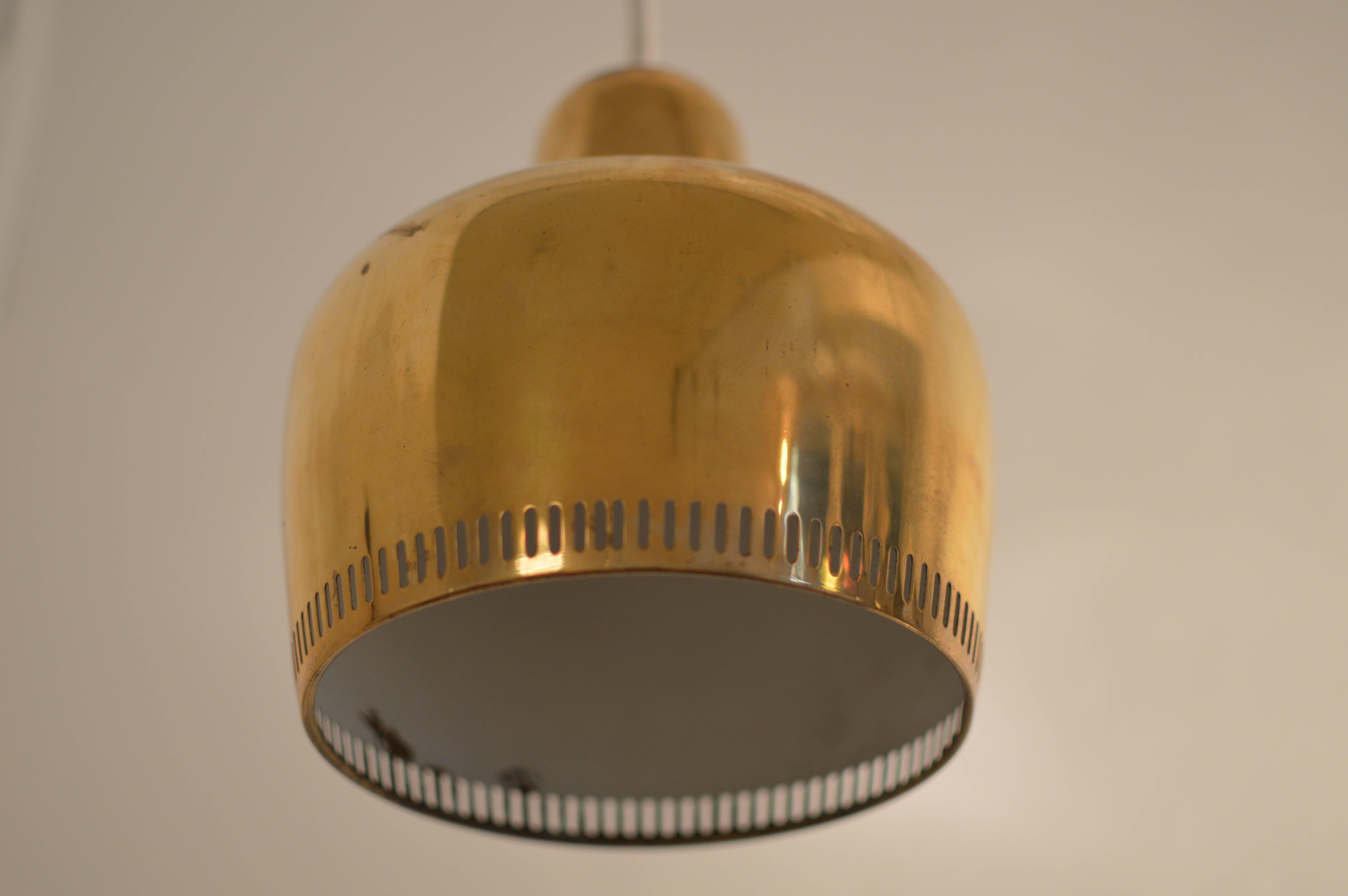 Early Brass Golden Bell Pendant by Alvar Aalto In Good Condition In Utrecht, NL
