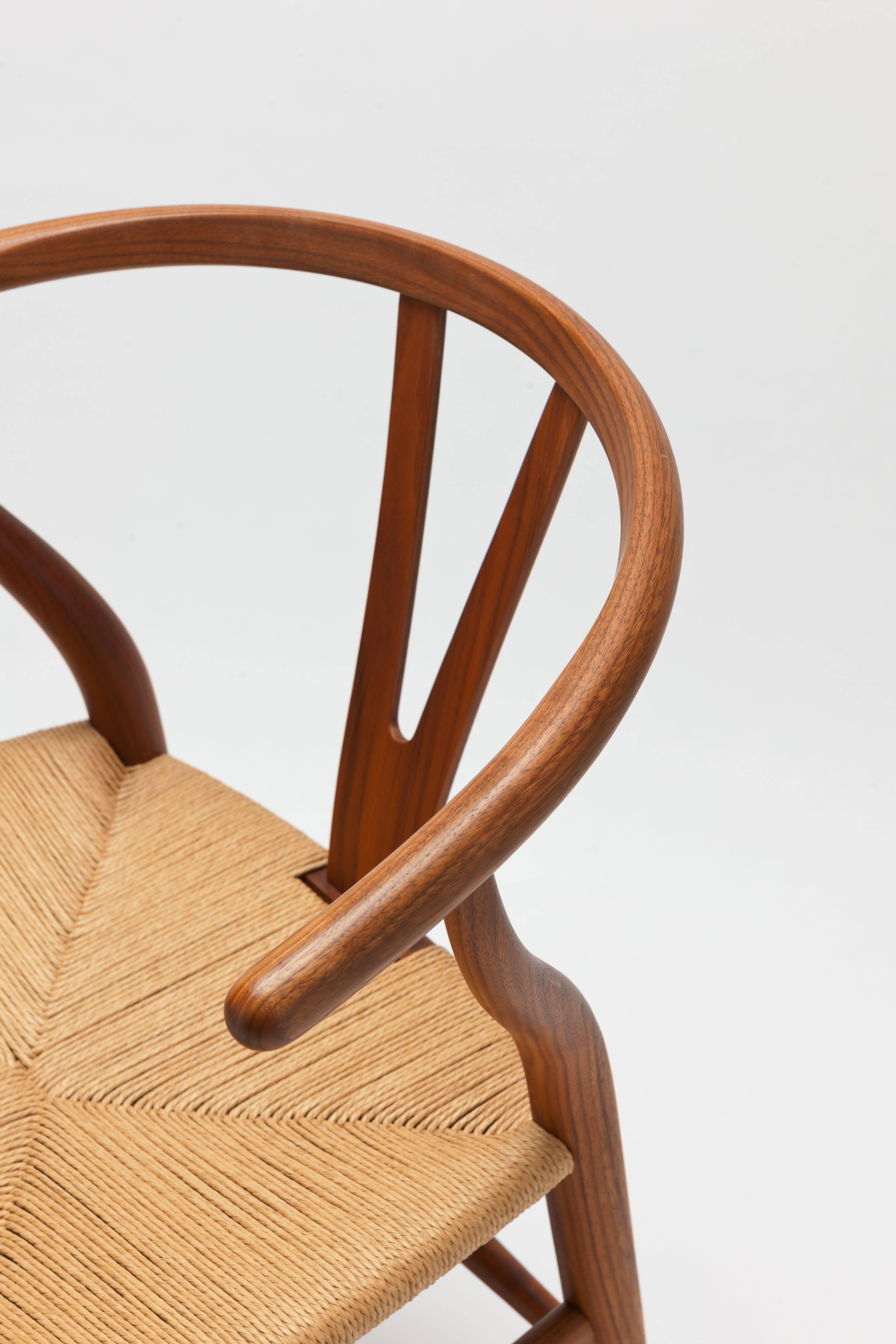 Scandinavian Modern Hans Wegner Walnut CH24 / Wishbone Chair by Carl Hansen