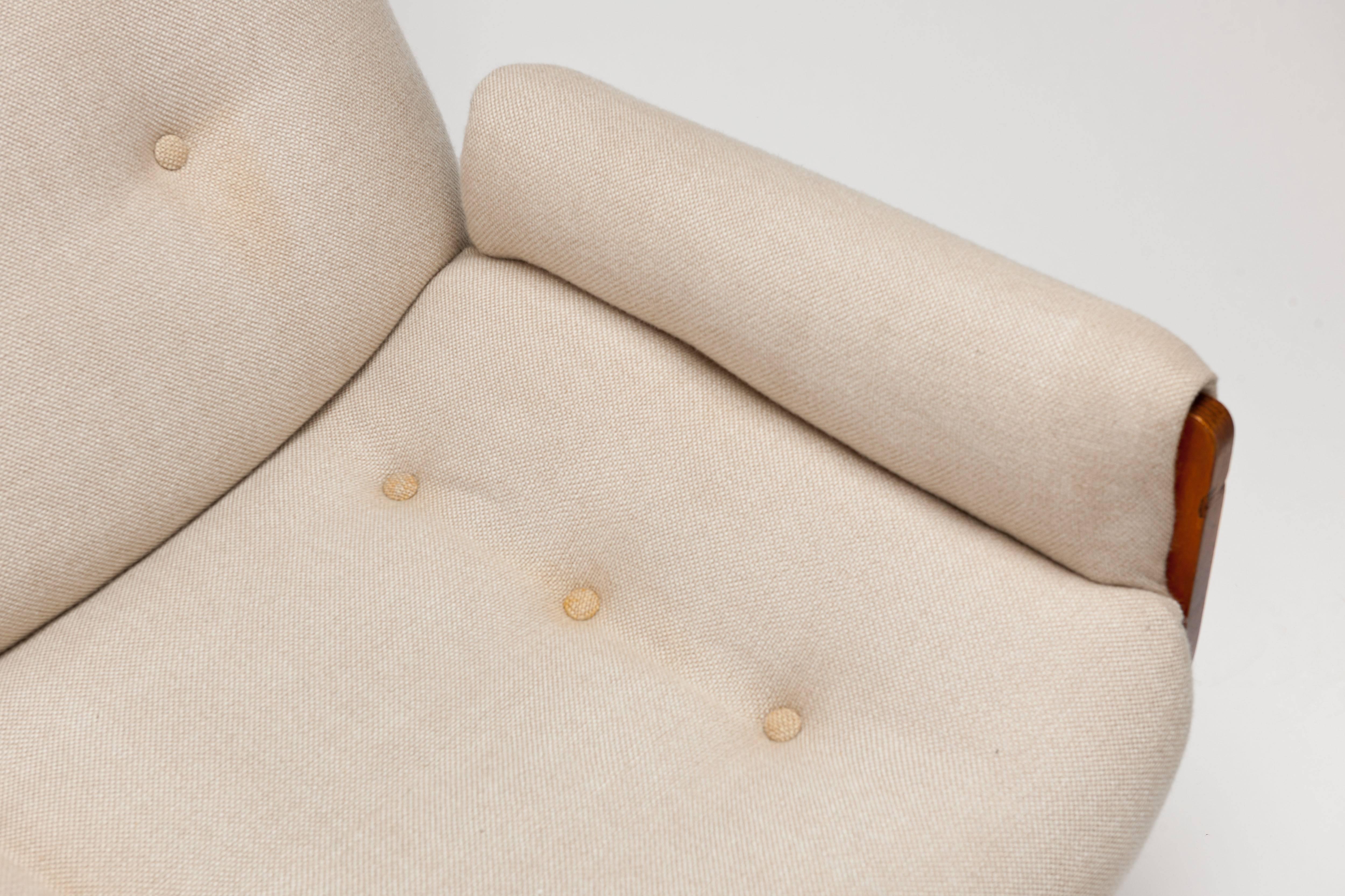 Mid-20th Century Osvaldo Borsani 'Canada' Lounge Chair by Tecno in Original Fabric