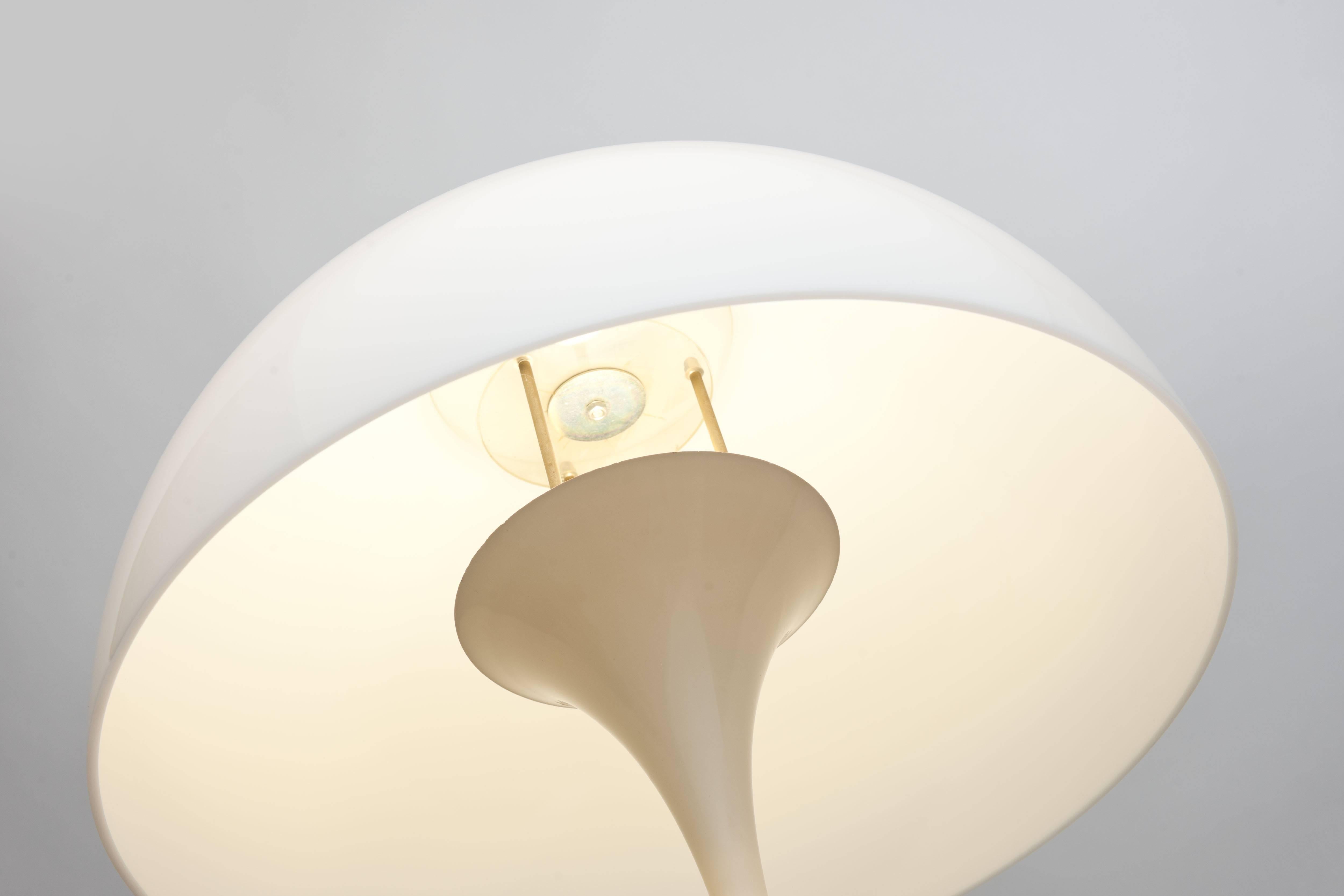 Scandinavian Modern Panthella Lamp by Verner Panton for Louis Poulsen Denmark