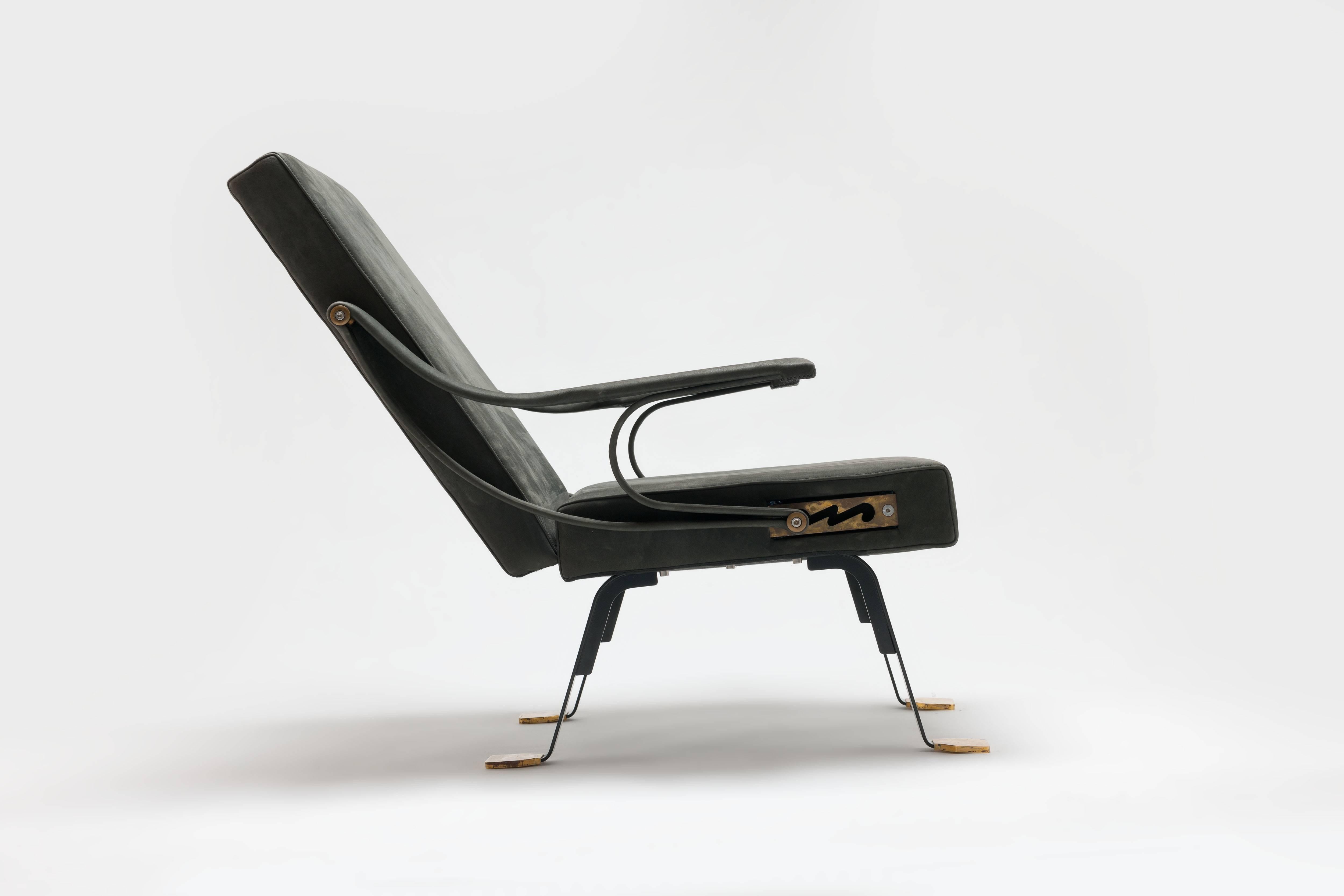 Digamma Recliner Chair by Ignazio Gardella  In Excellent Condition In Utrecht, NL