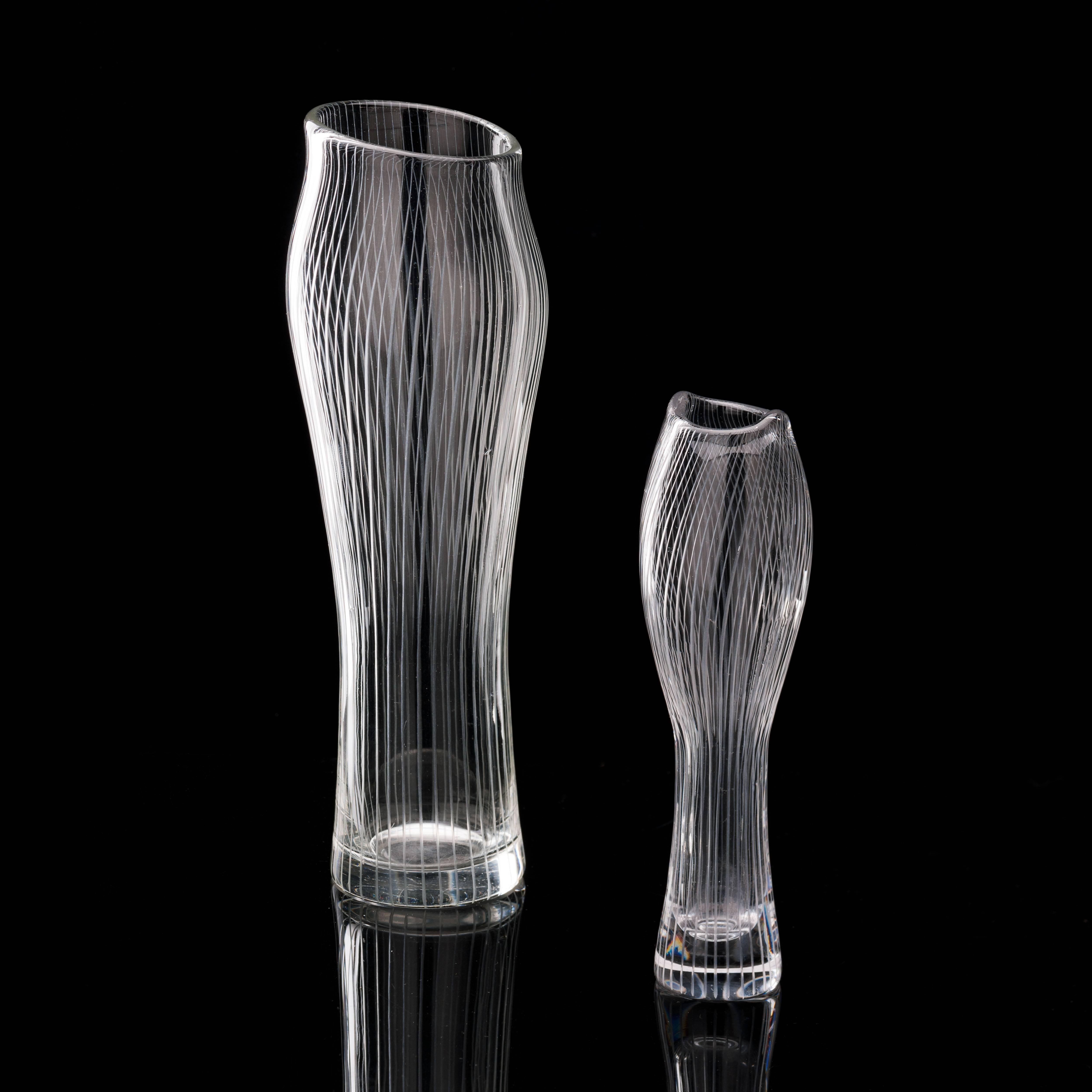 Scandinavian Modern Pair of 1950s Line Etched Vases Art Glass by Tapio Wirkkala, Iittala Oy Finland