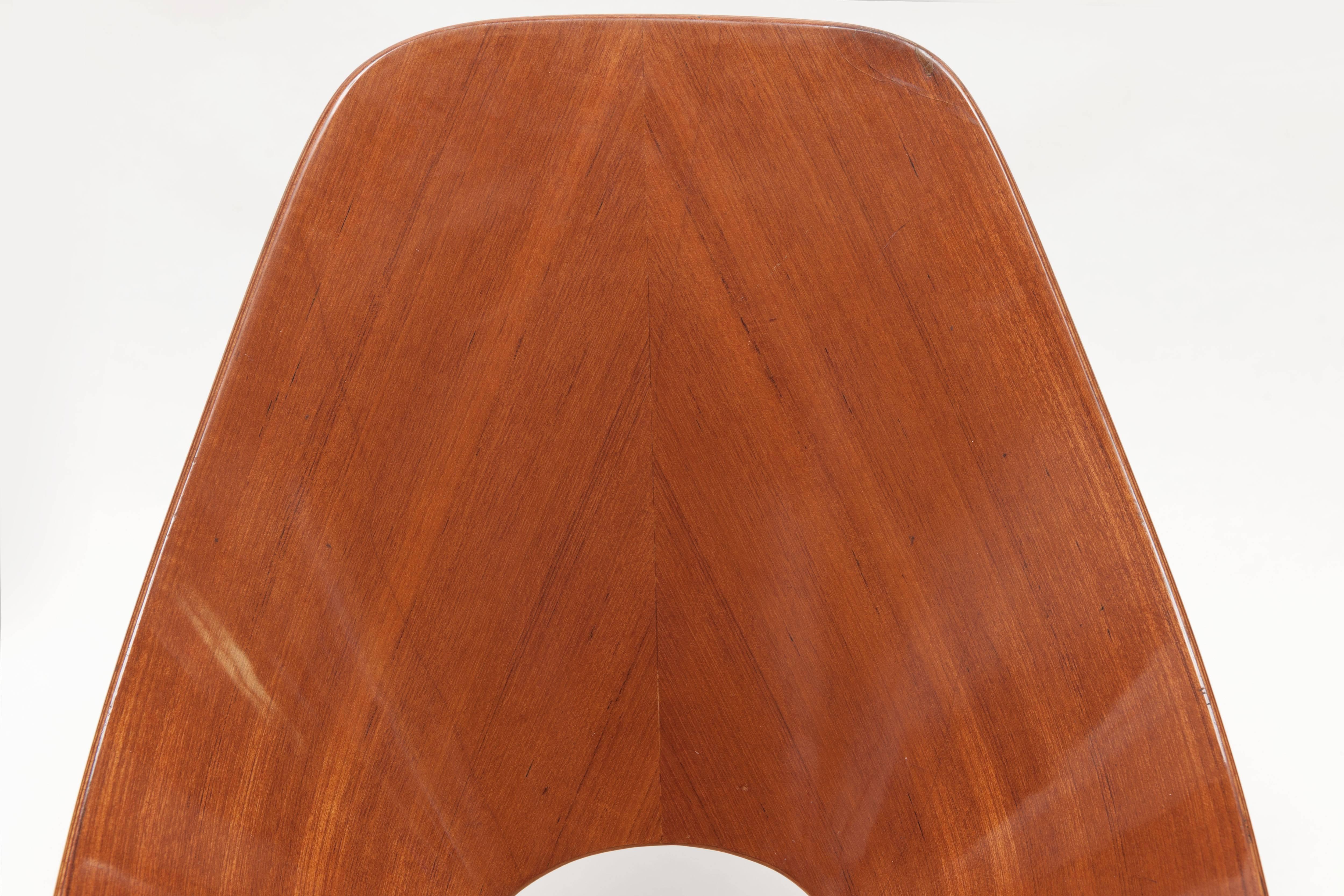 Vittorio Nobili Walnut Plywood and Brass Medea Chair  2