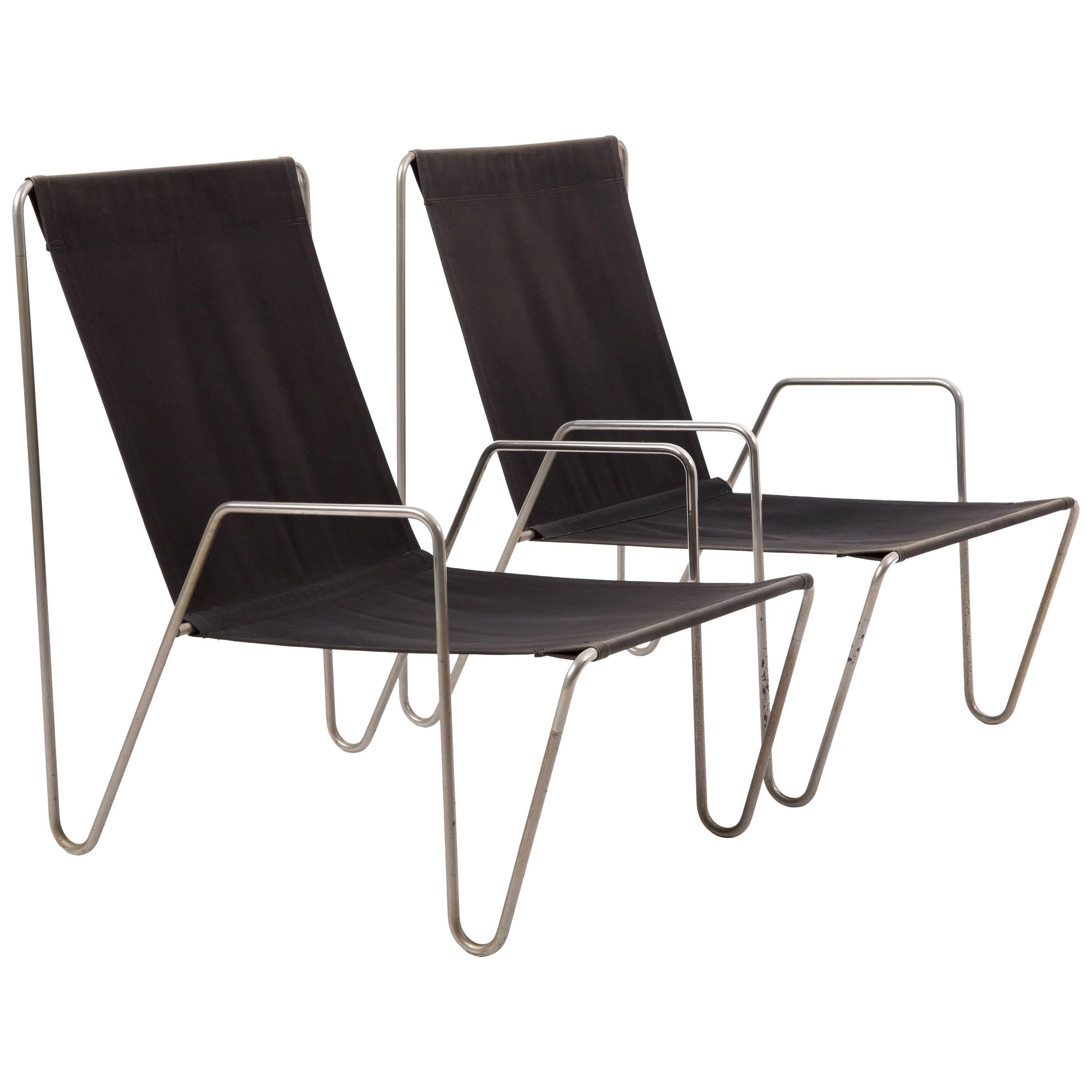 Pair of Bachelor Chairs by Verner Panton for Fritz Hansen, 50 Years Old For Sale