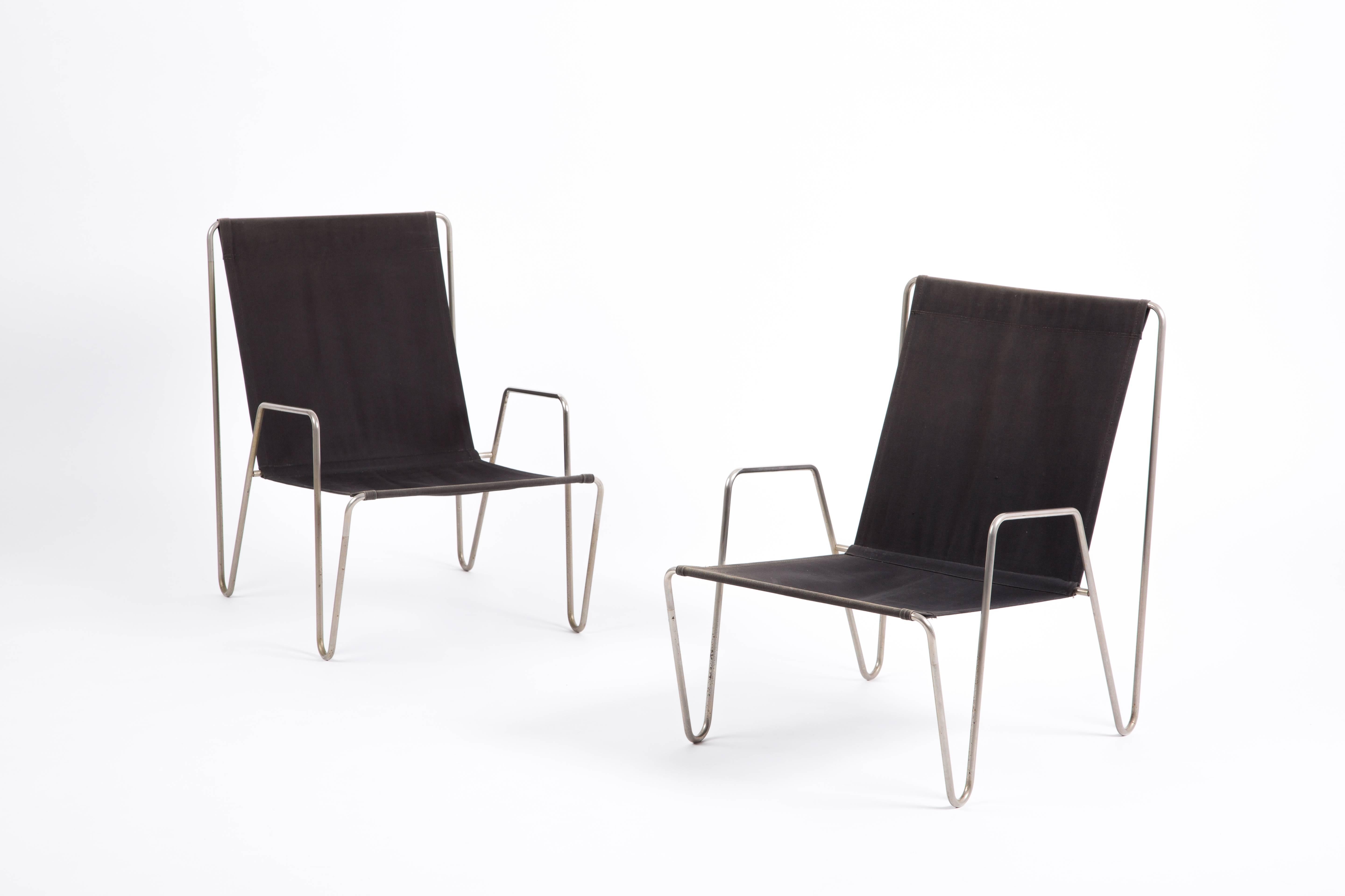 Mid-20th Century Pair of Bachelor Chairs by Verner Panton for Fritz Hansen, 50 Years Old For Sale