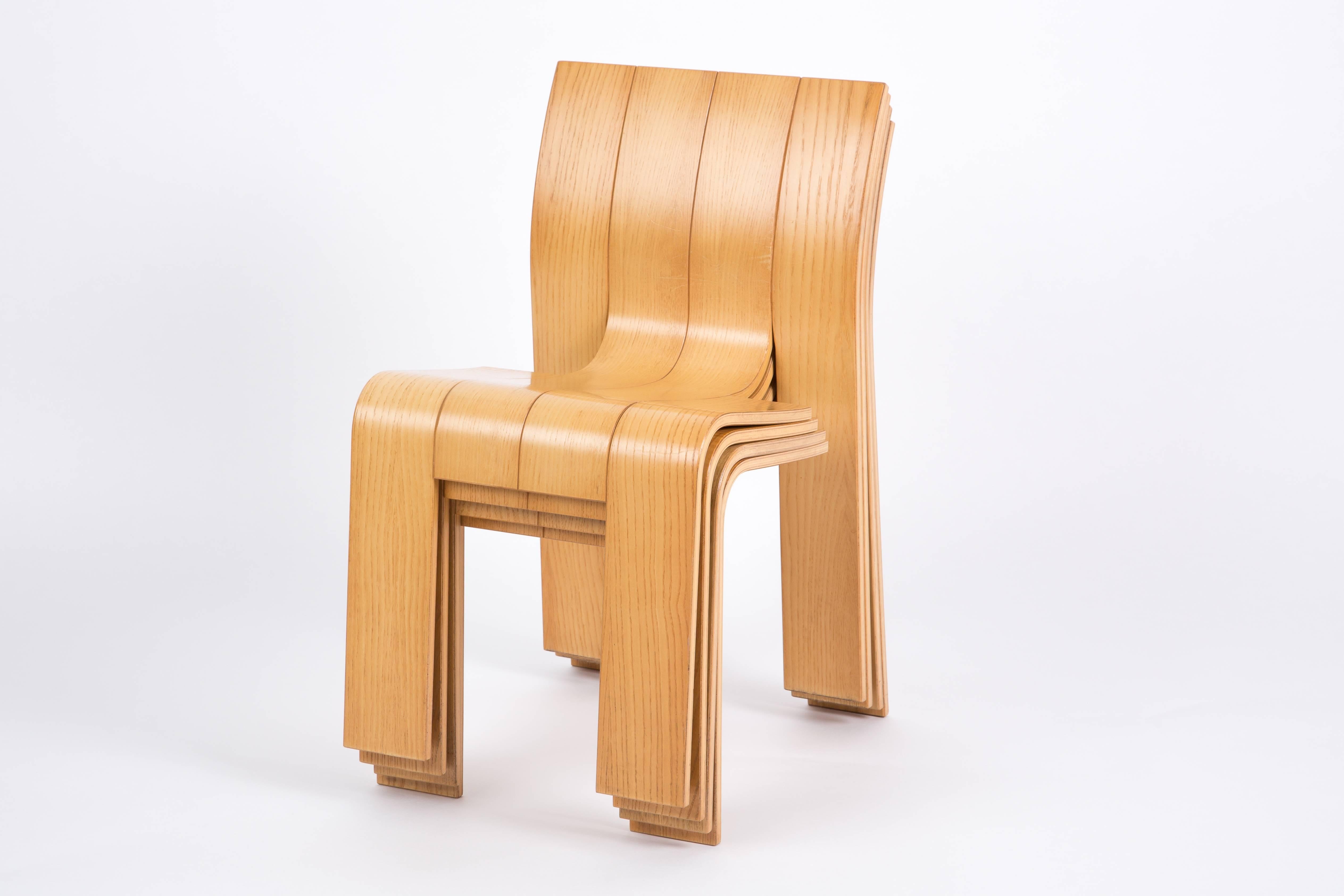 GIJS BAKKER STRIP CHAIRS with the strip table 3